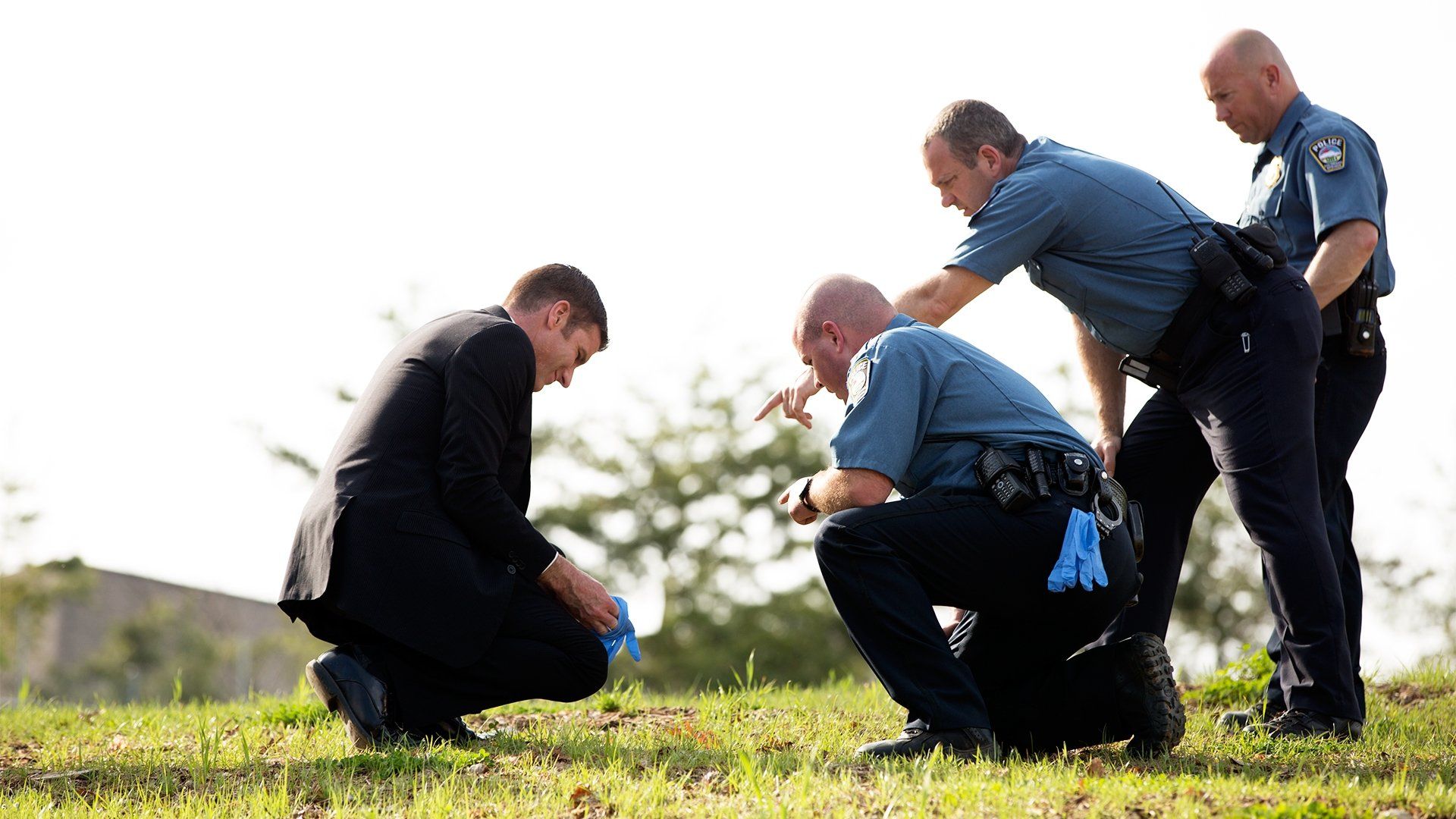 Homicide Hunter background