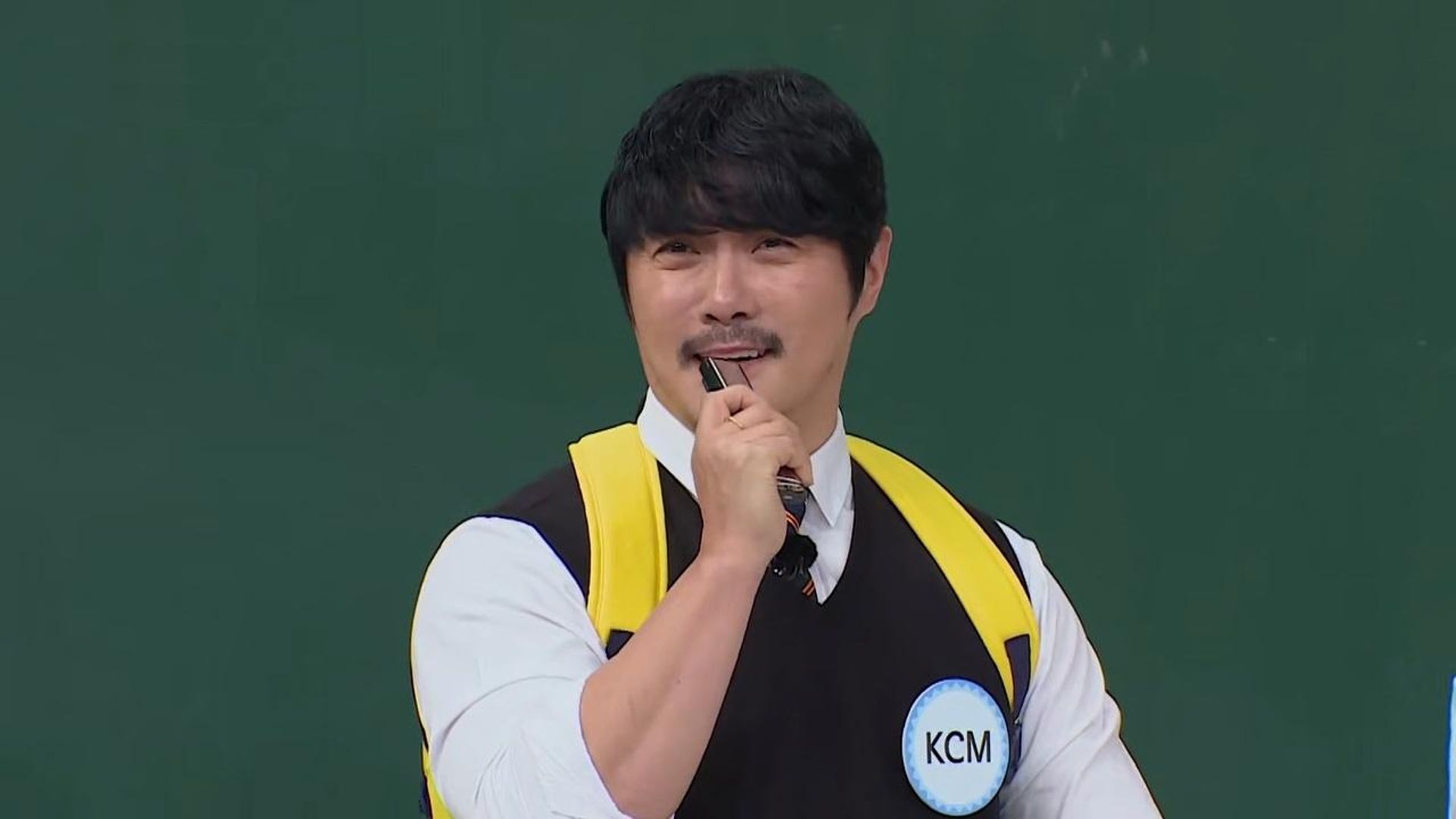 Knowing Bros background
