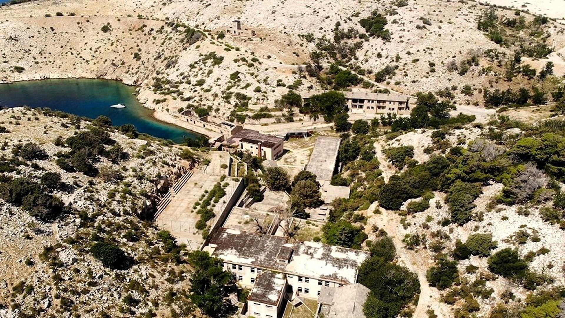 Abandoned Engineering background