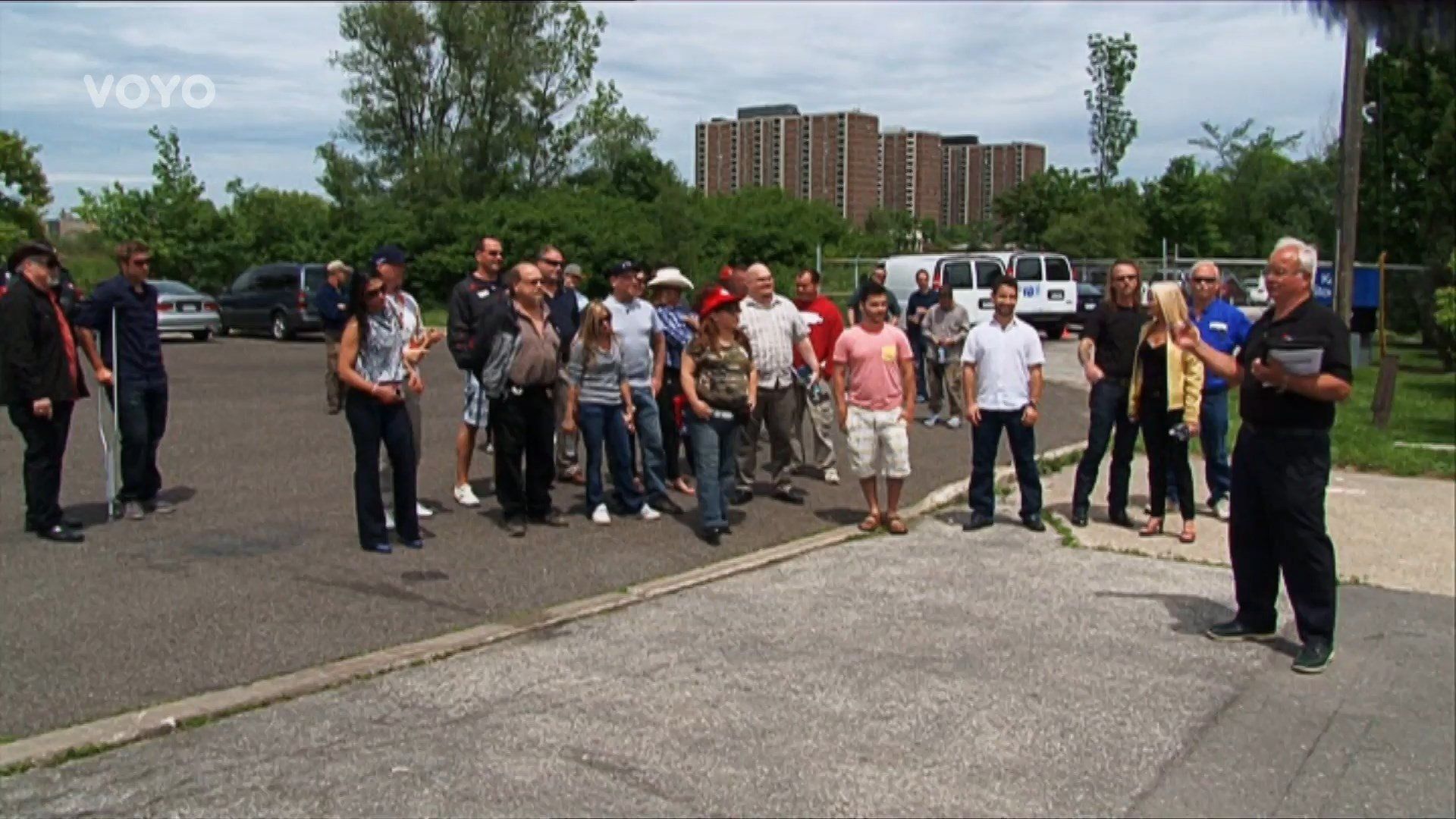 Storage Wars: Northern Treasures background
