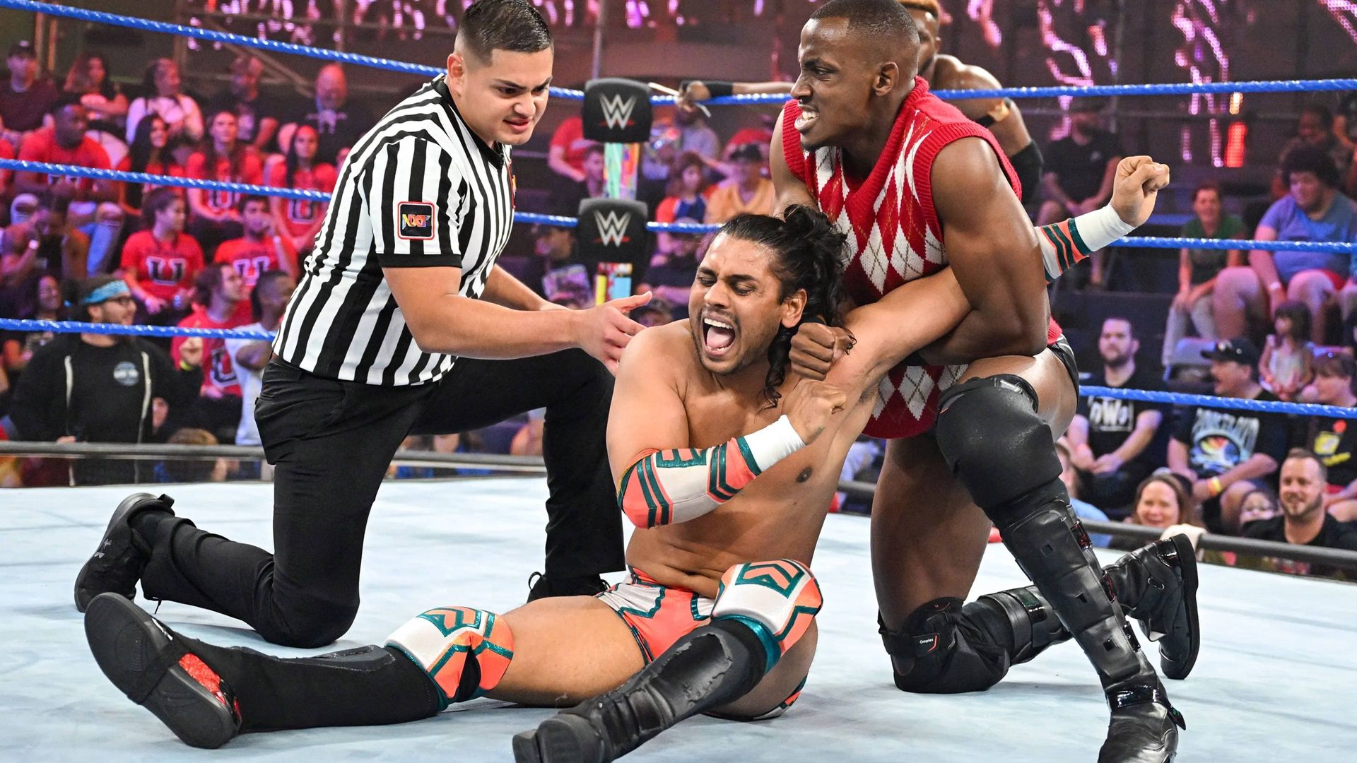 WWE NXT: Level Up background