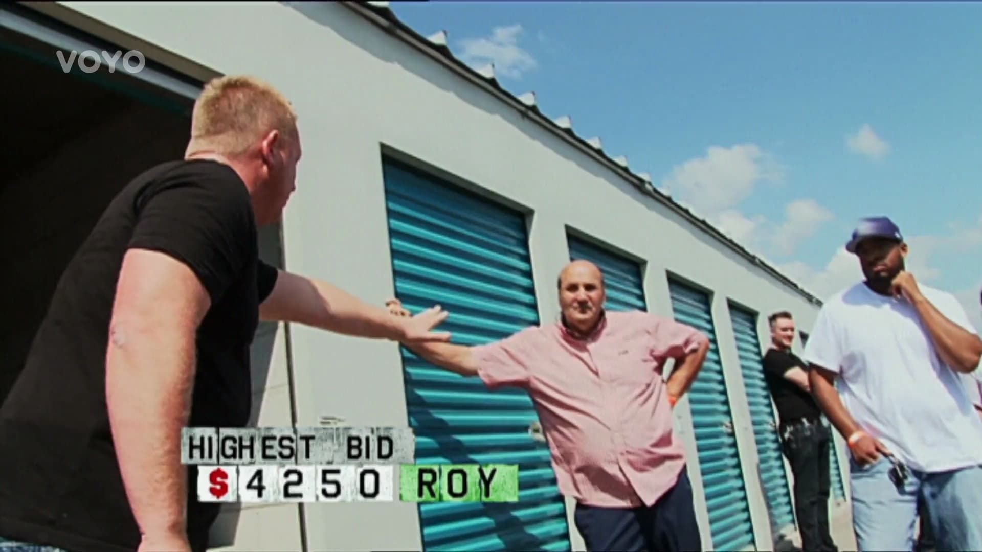 Storage Wars: Northern Treasures background