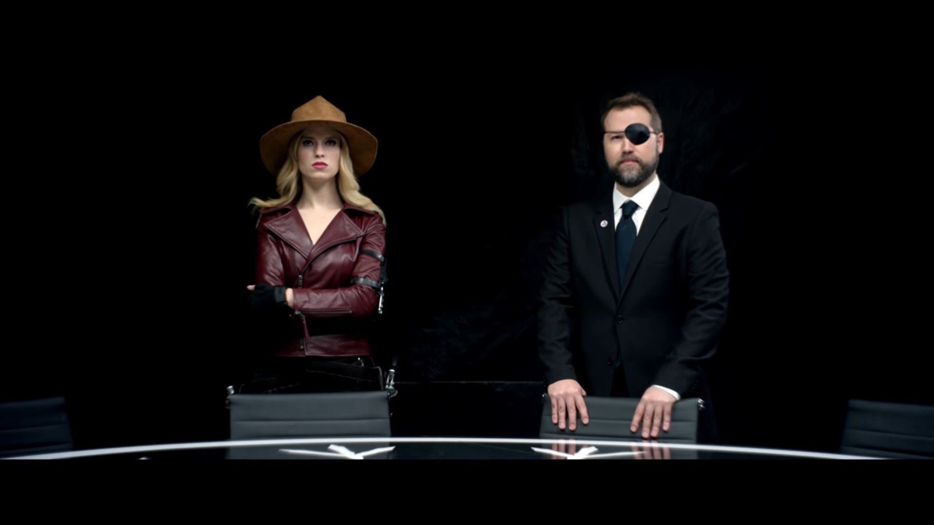 The Eleven Little Roosters background