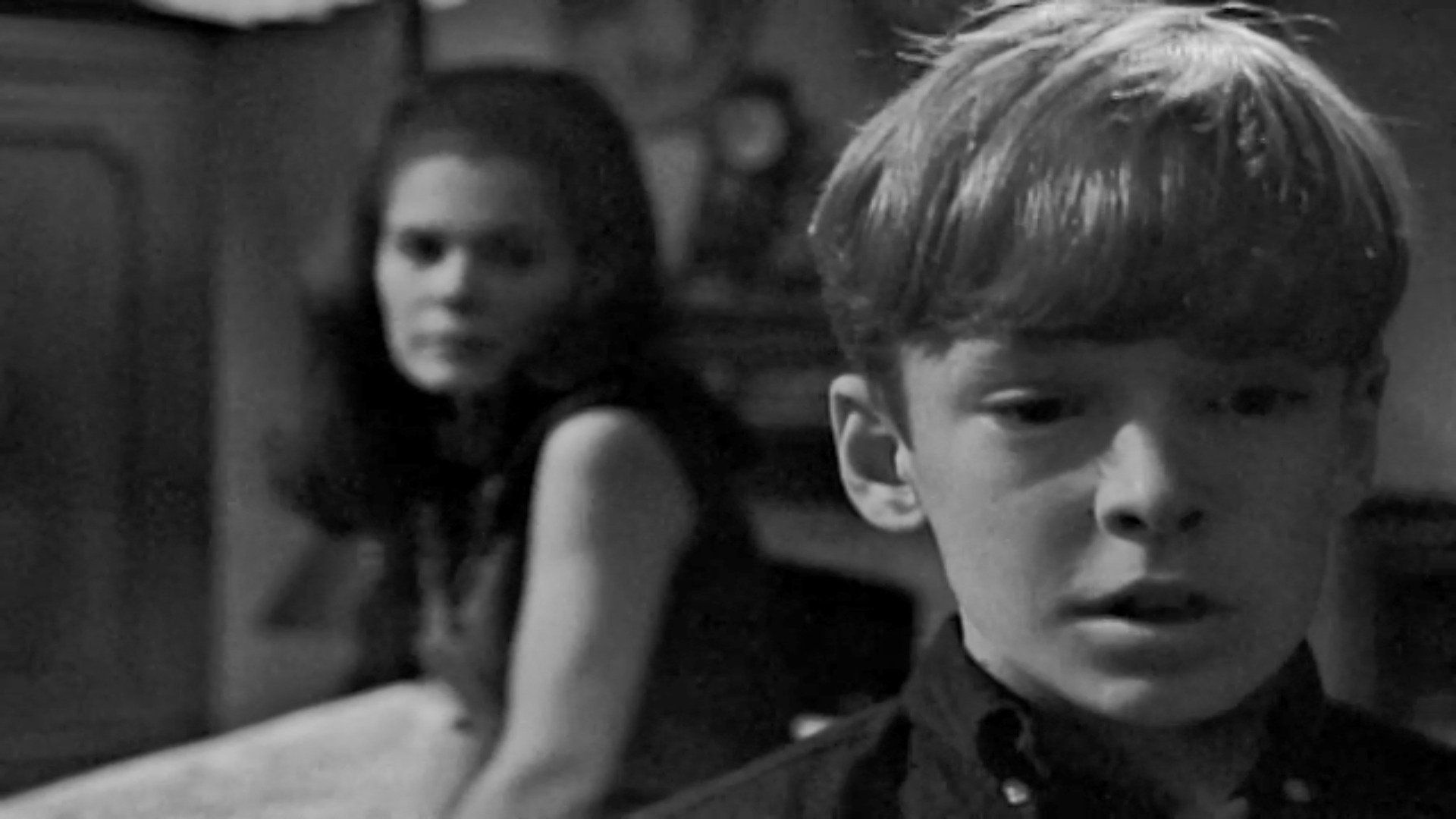 Dark Shadows background