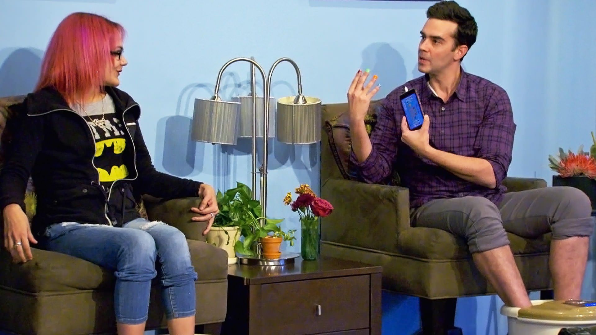 The Carbonaro Effect background