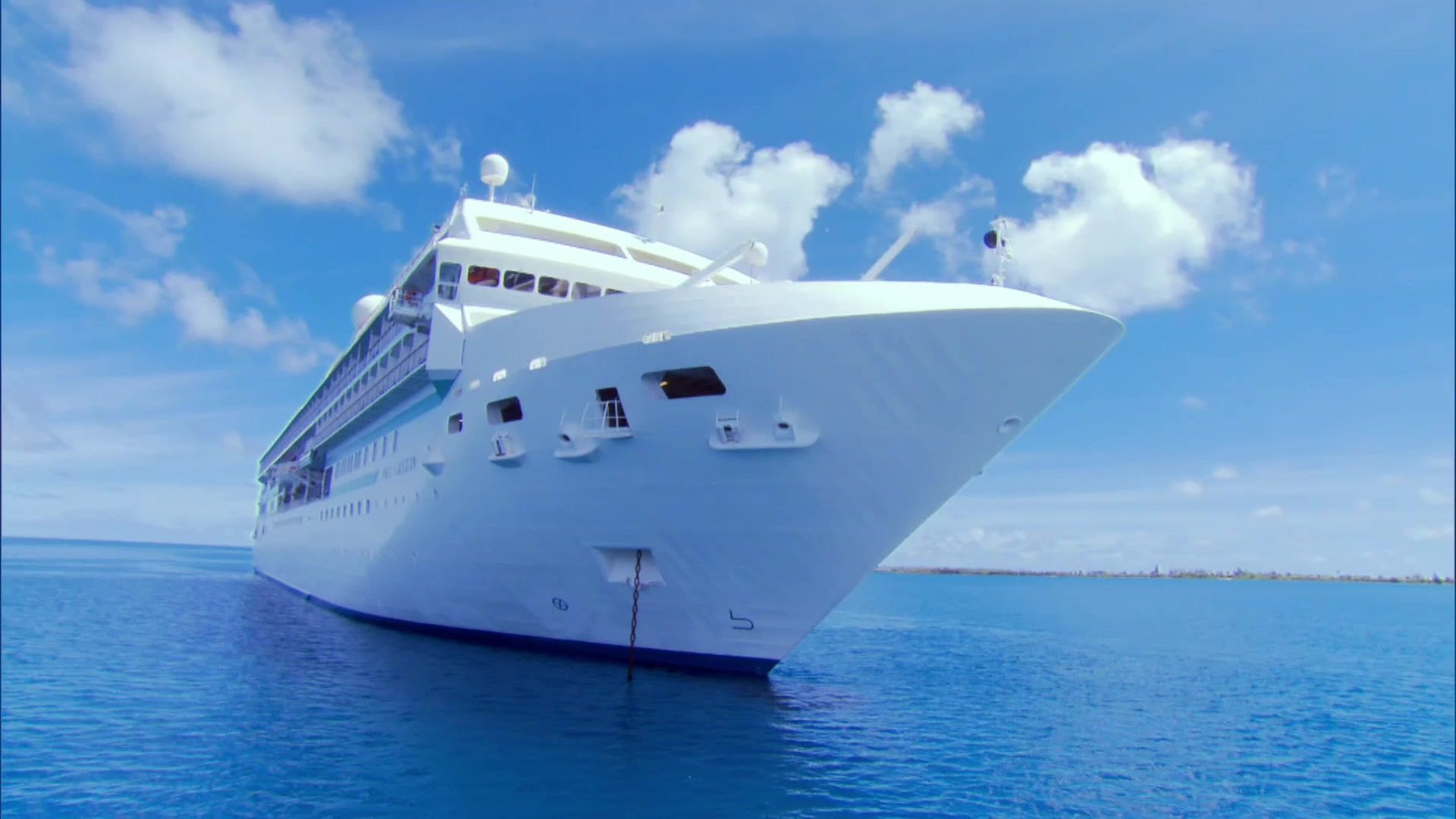 Mighty Cruise Ships background
