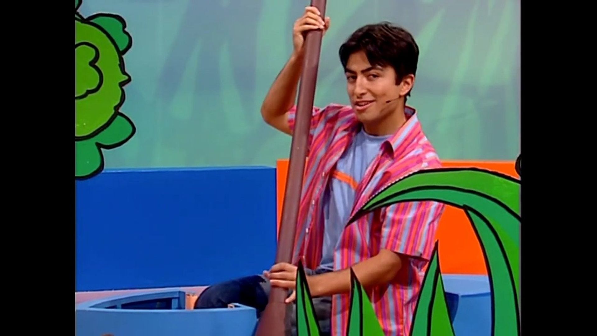 Hi-5 background