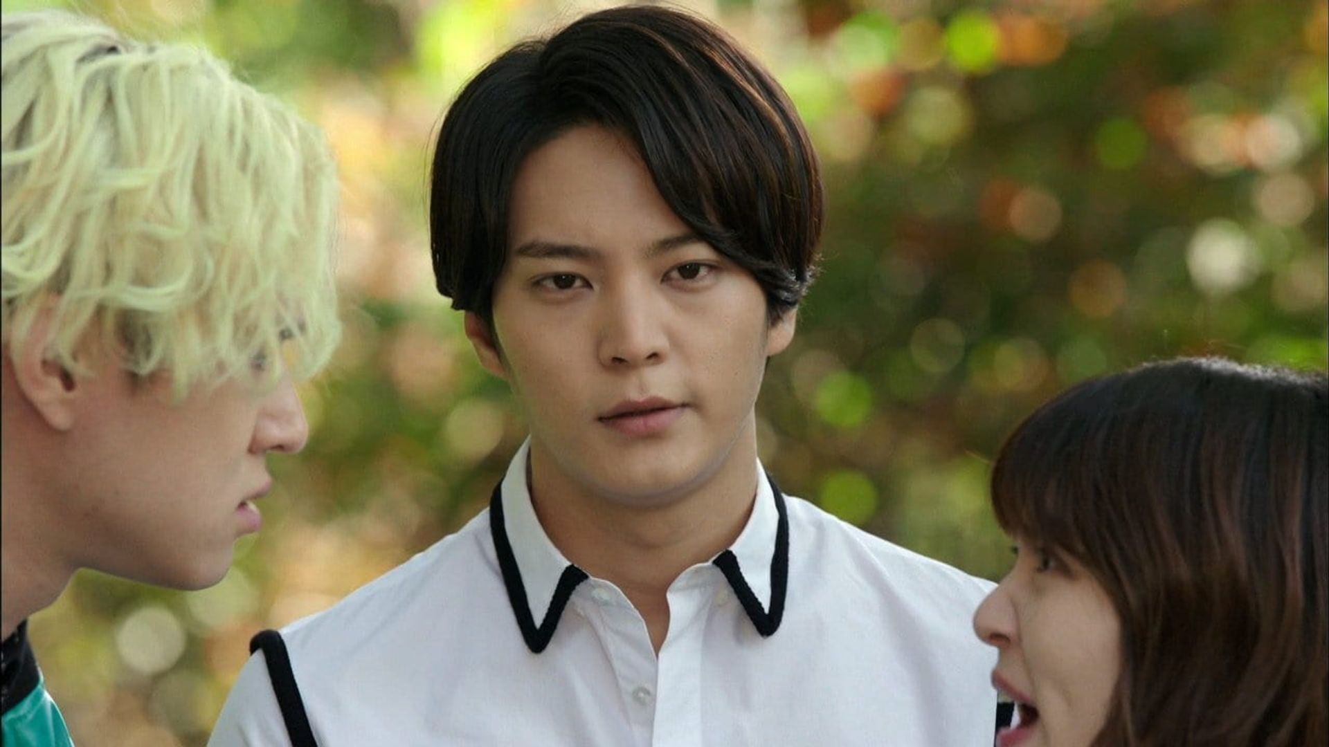 Tomorrow's Cantabile background