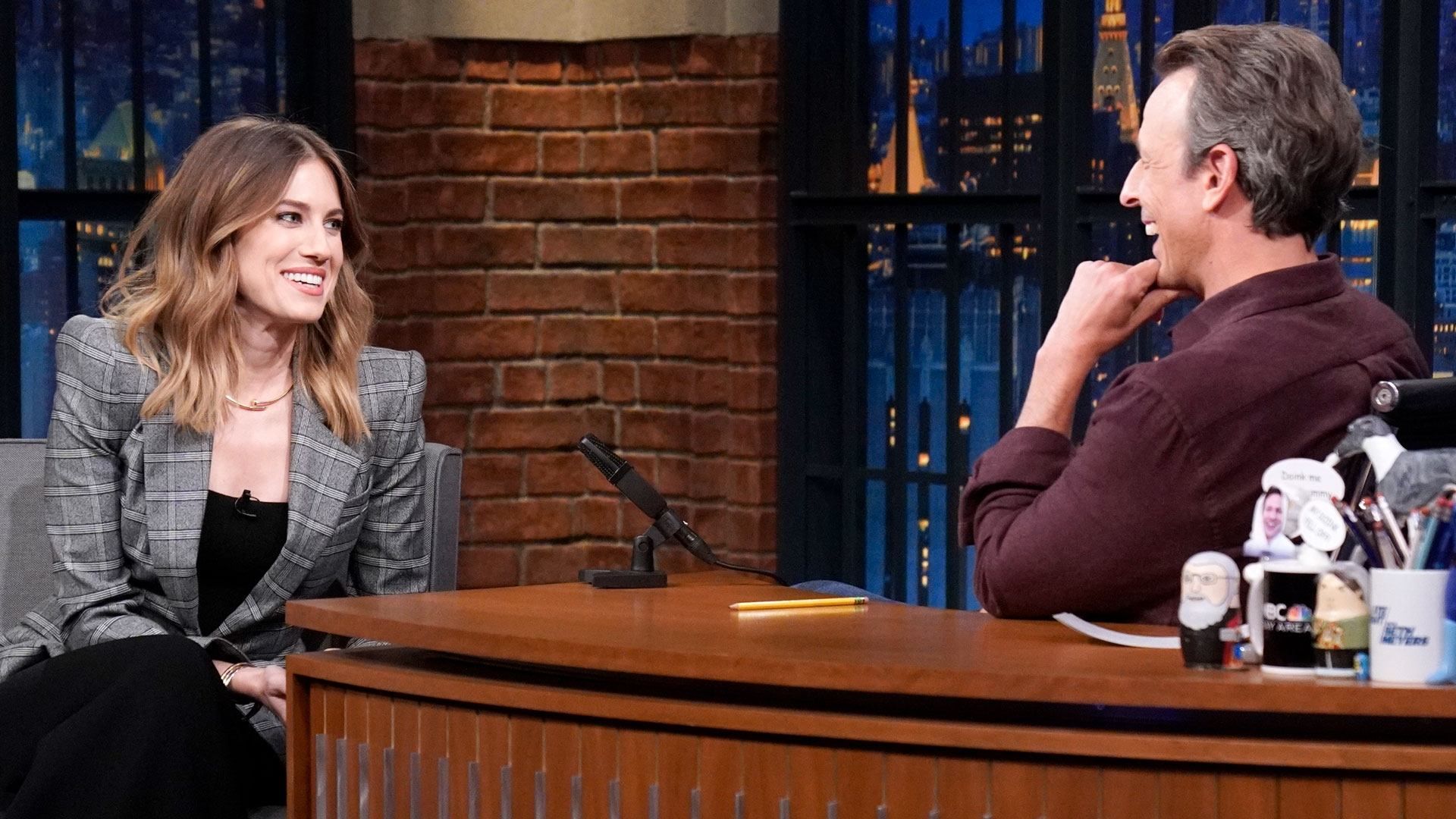 Late Night with Seth Meyers background