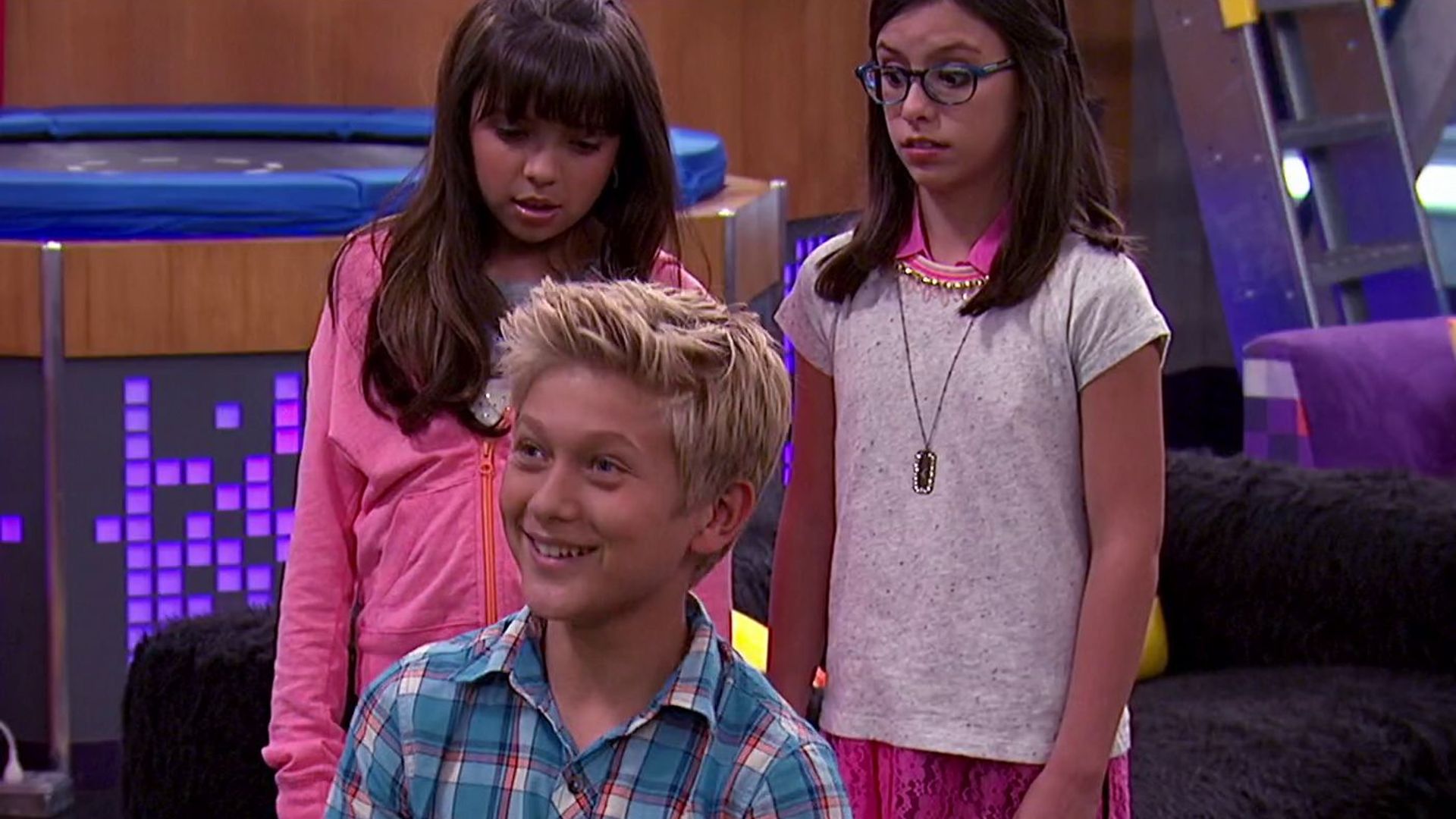Game Shakers background