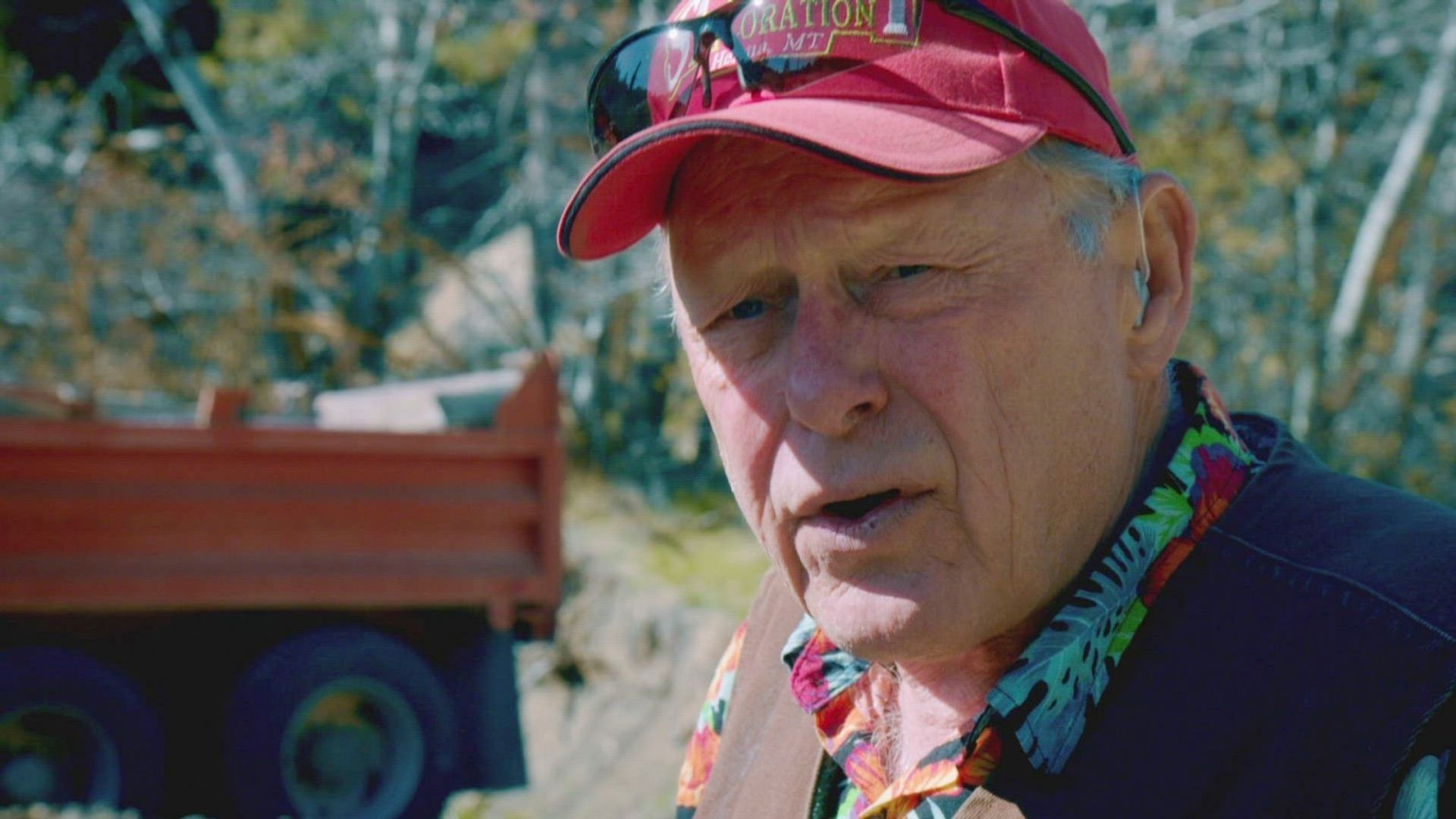 Gold Rush: Freddy Dodge's Mine Rescue background