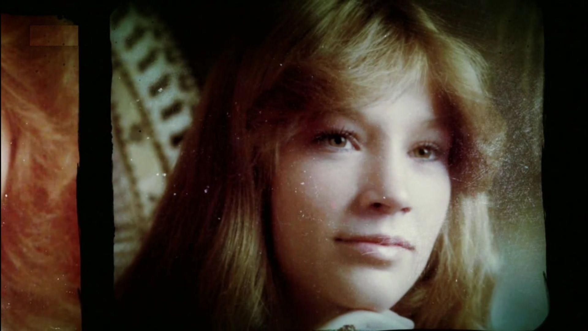 On the Case with Paula Zahn background