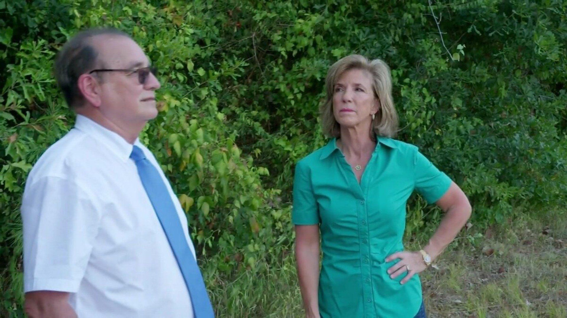 Prosecuting Evil with Kelly Siegler background