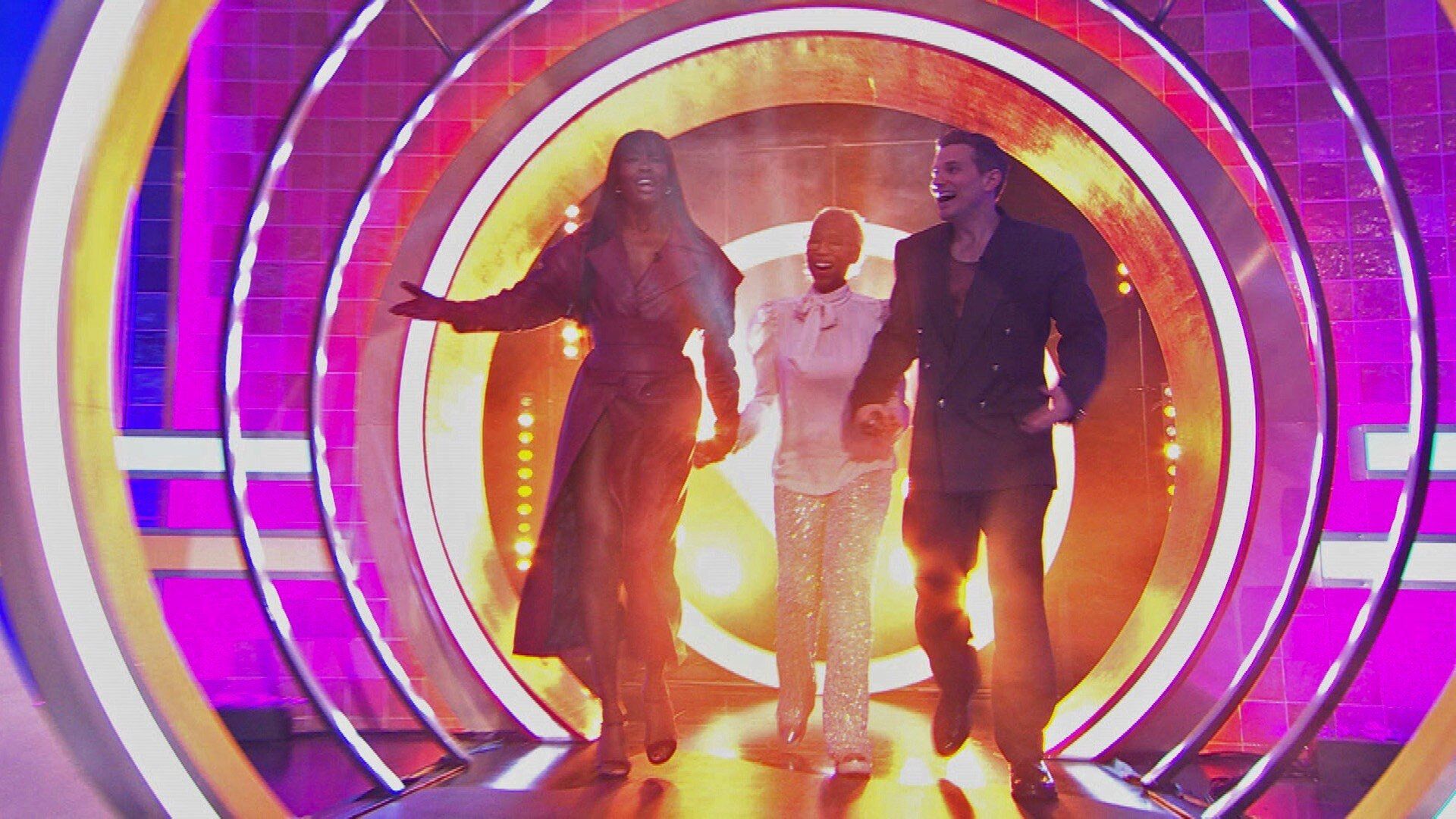Celebrity Big Brother: Late & Live background