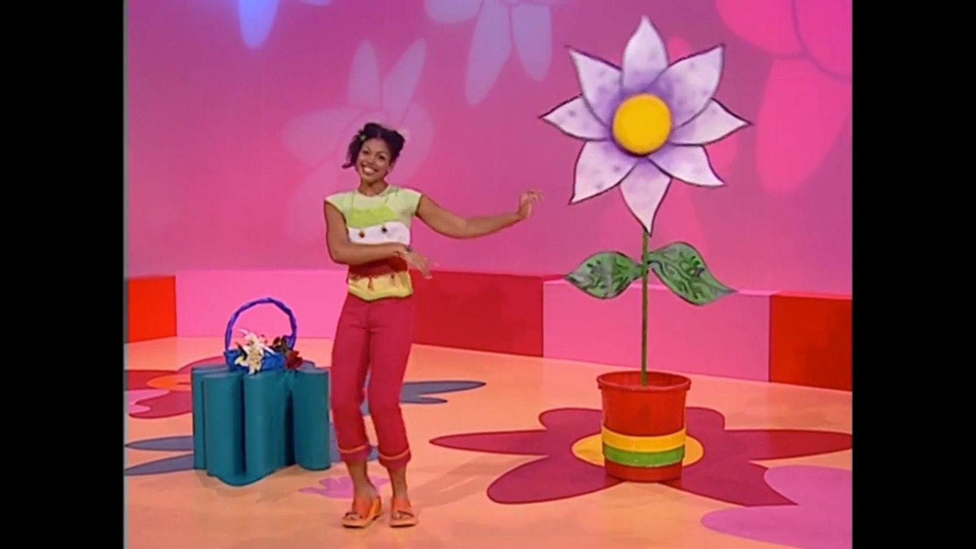 Hi-5 background