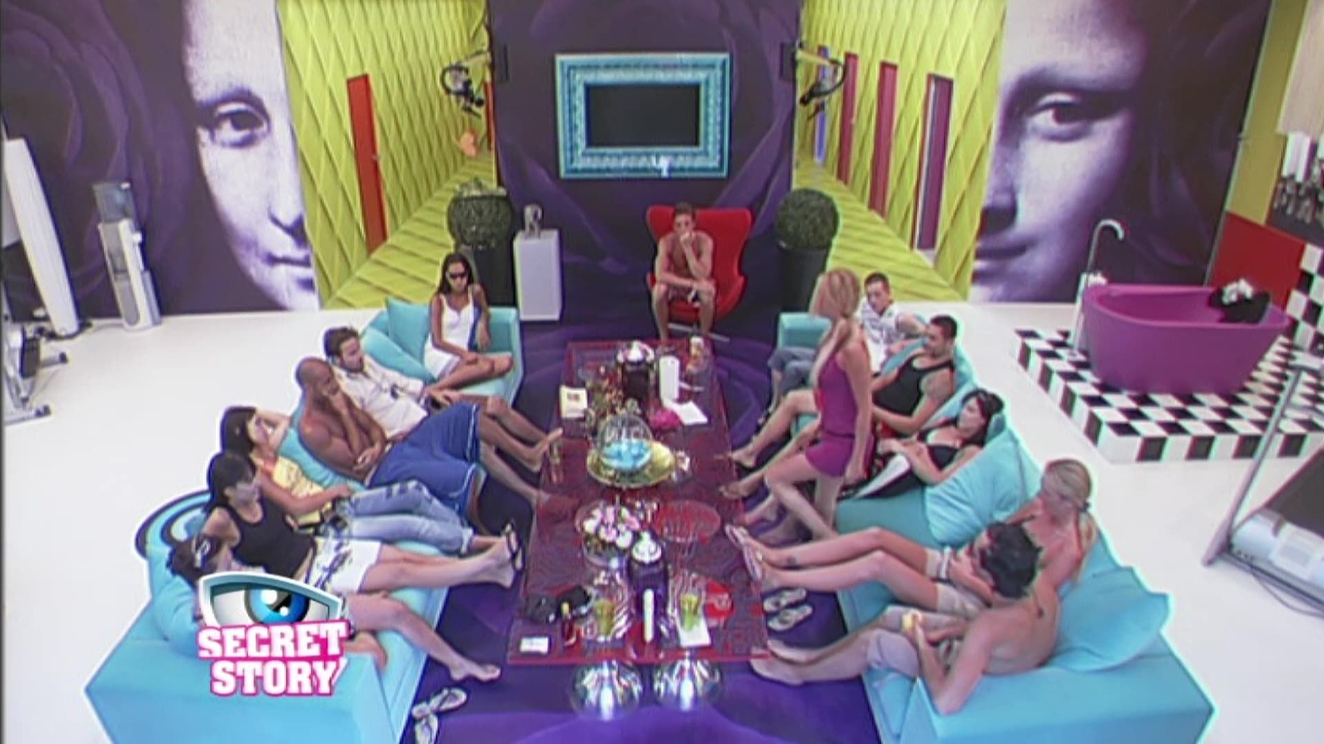Secret Story background