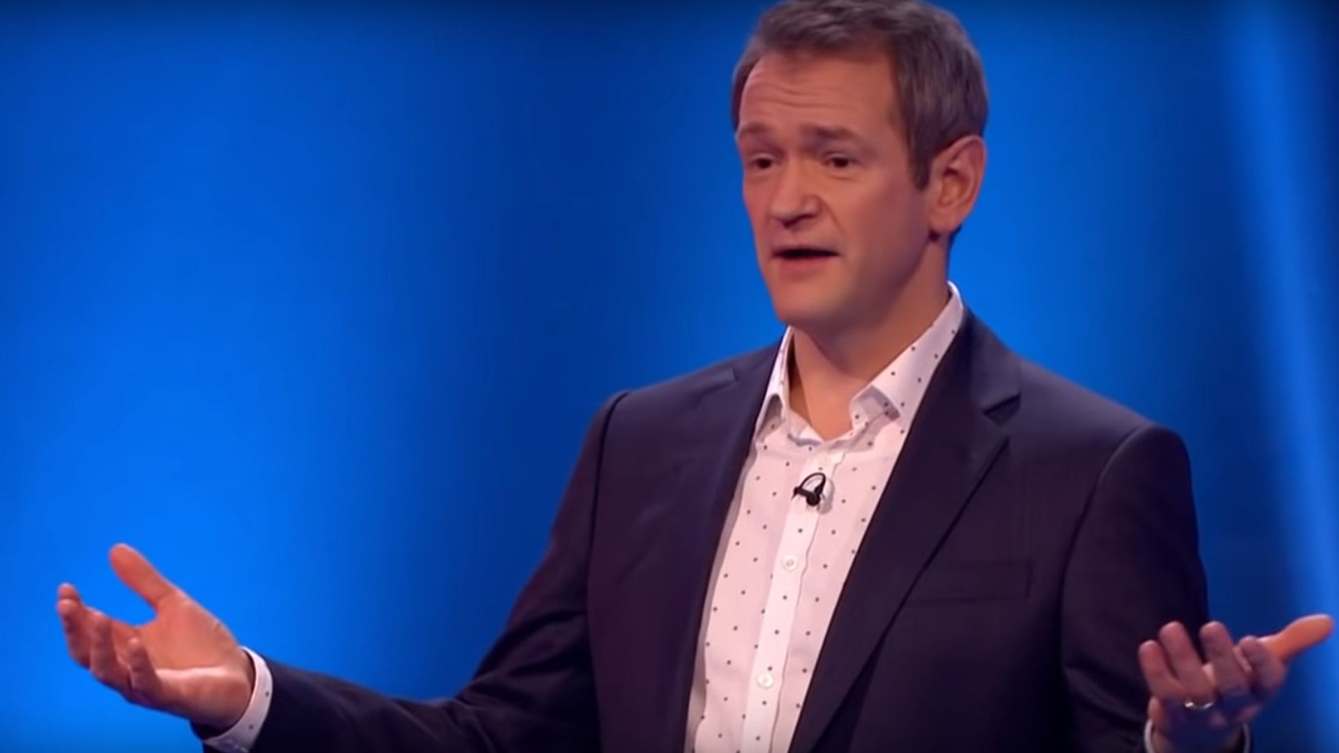 Pointless Celebrities background
