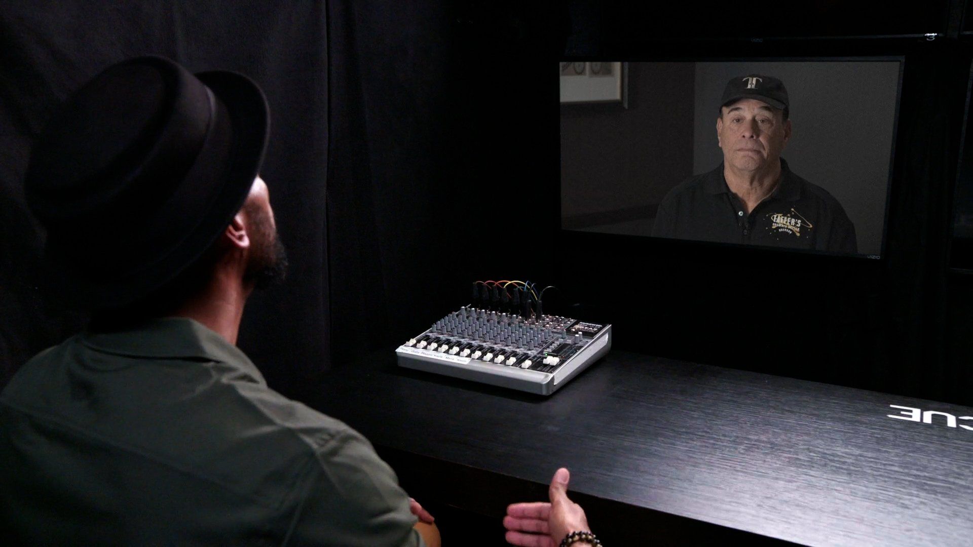 Bar Rescue background