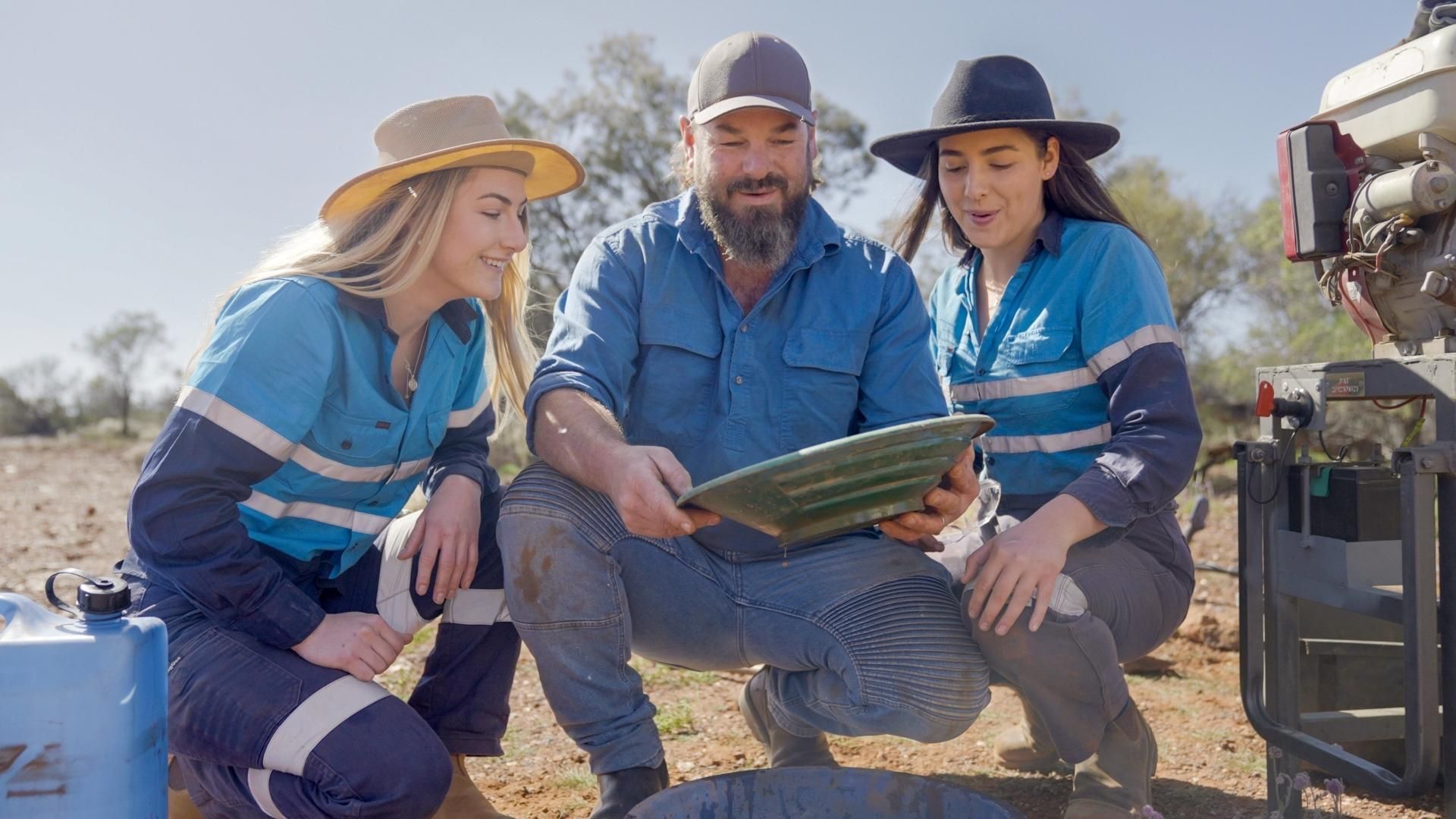 Aussie Gold Hunters background