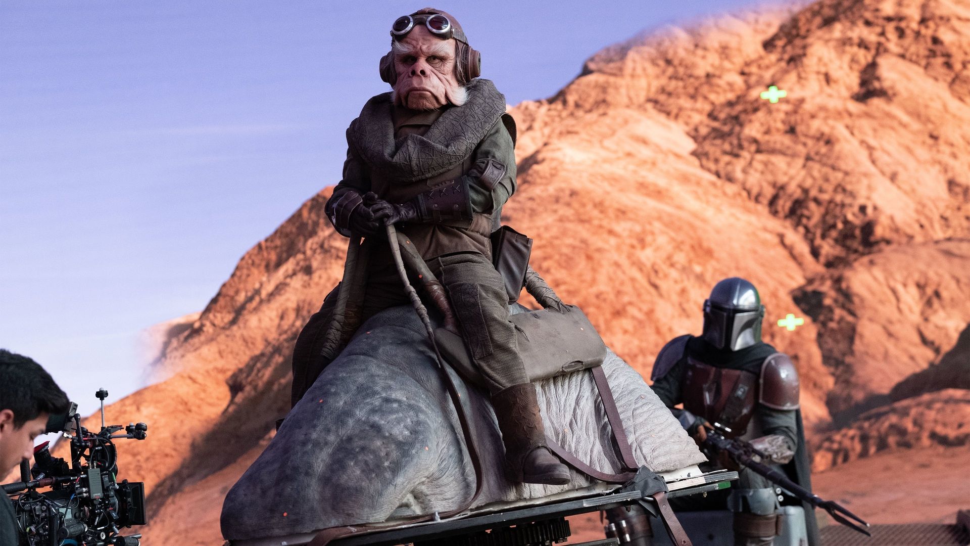 Disney Gallery: The Mandalorian background