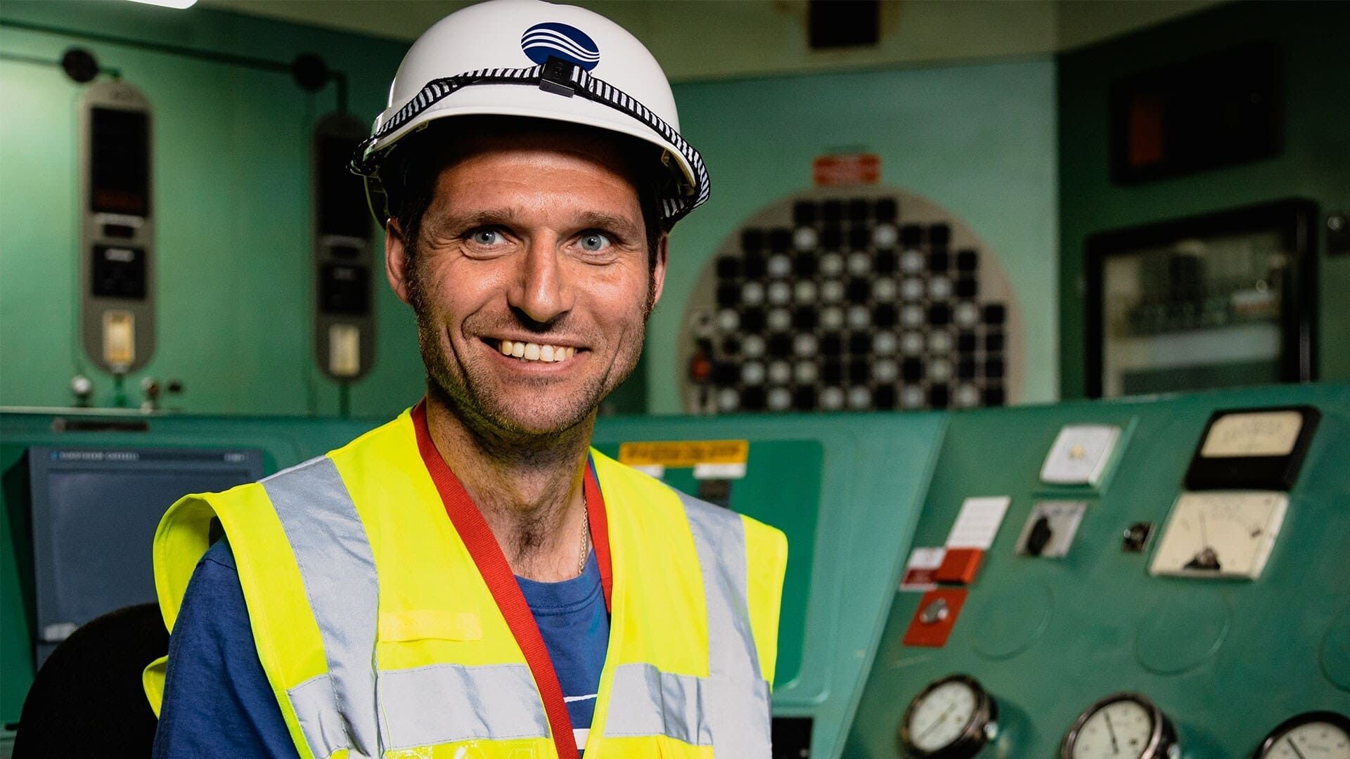 Guy Martin's Great British Power Trip background