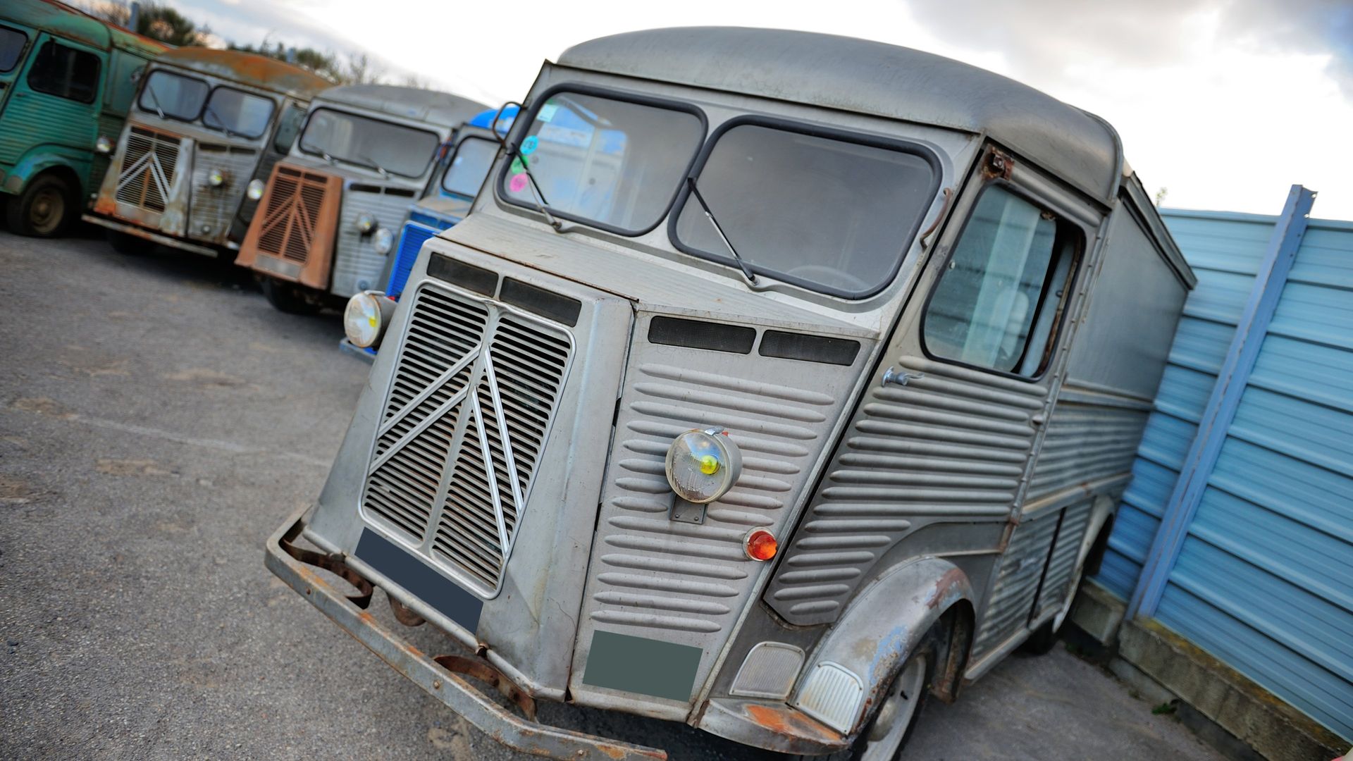 Wheeler Dealers background