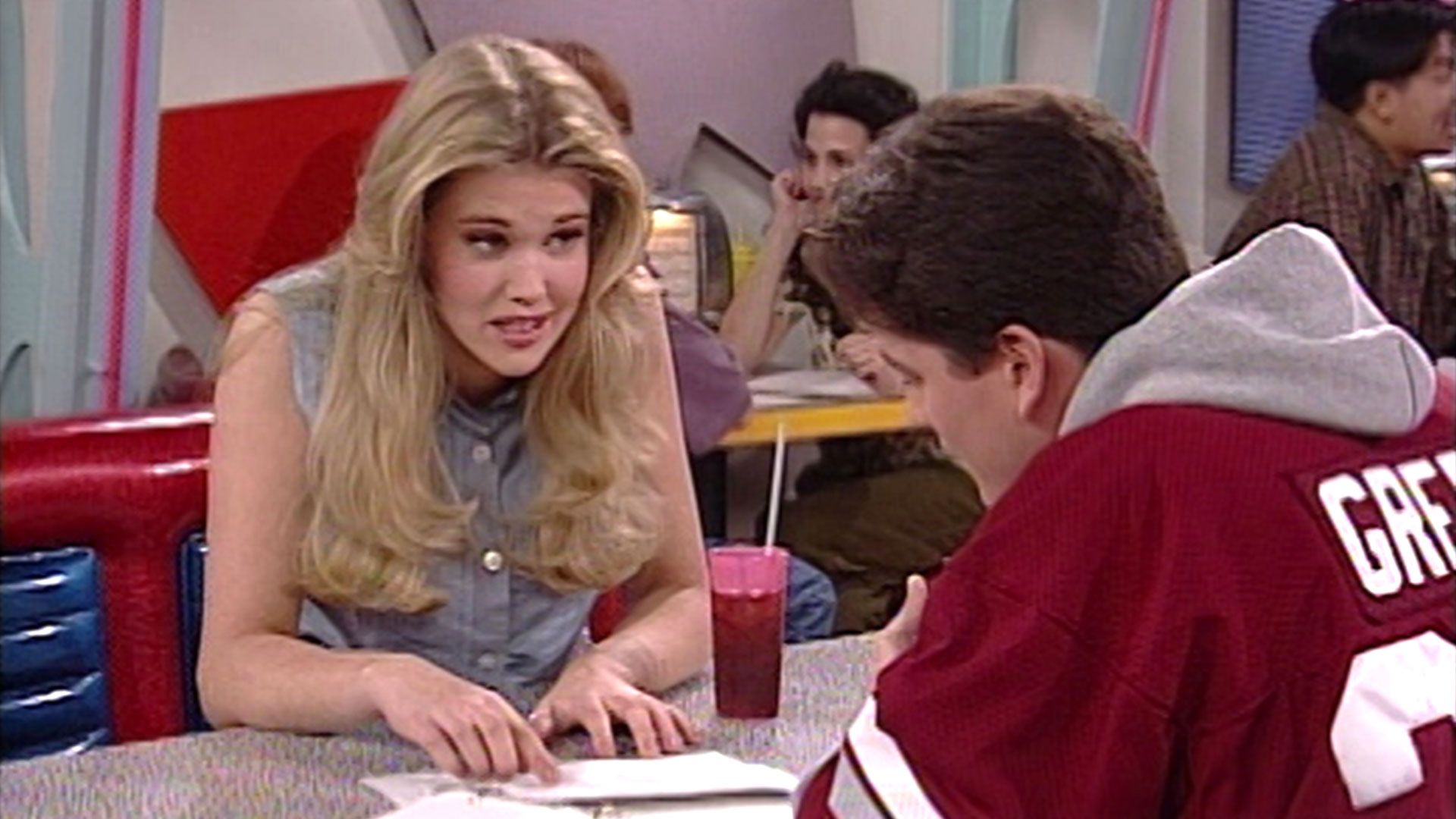 Saved by the Bell: The New Class background