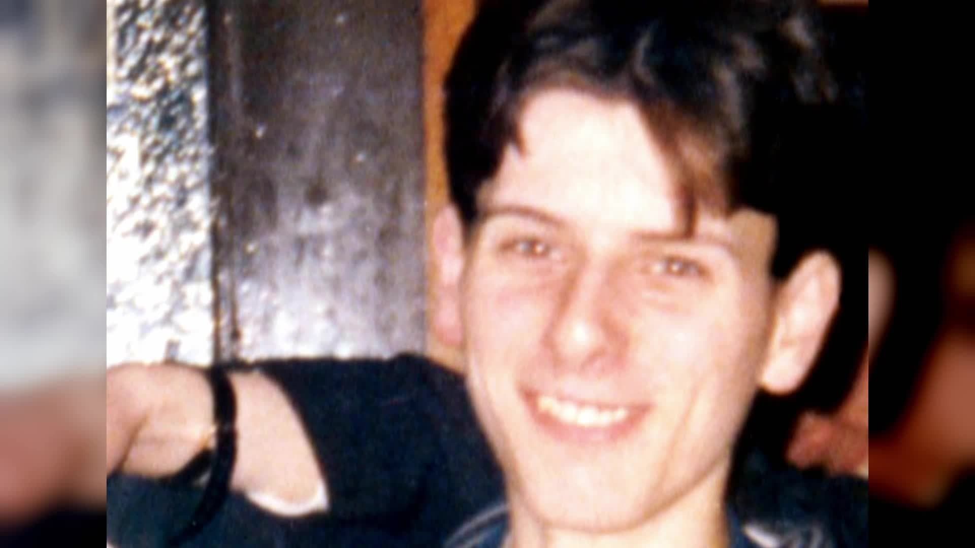 Cold Case Killers background