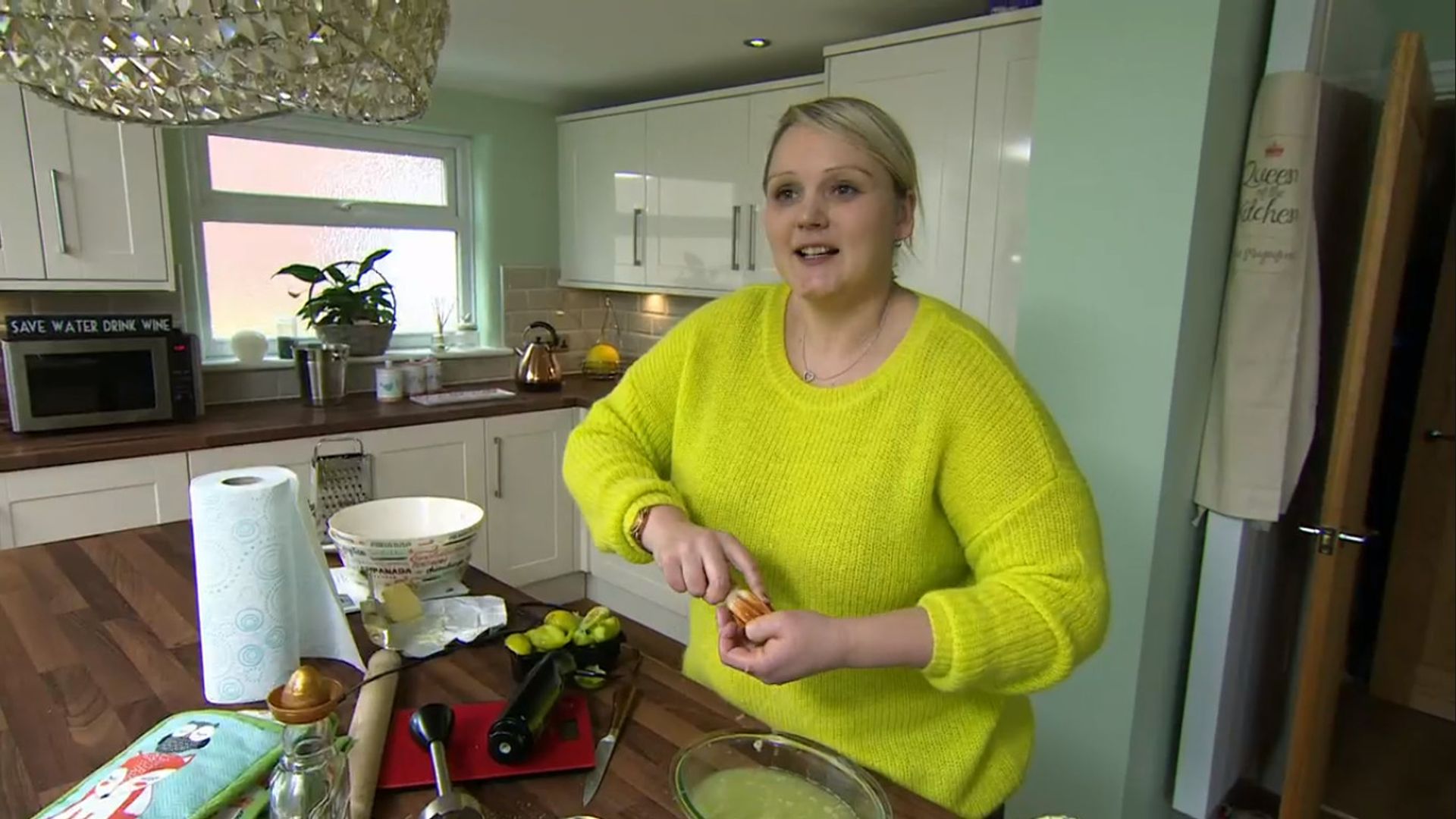 Come Dine with Me Canada background