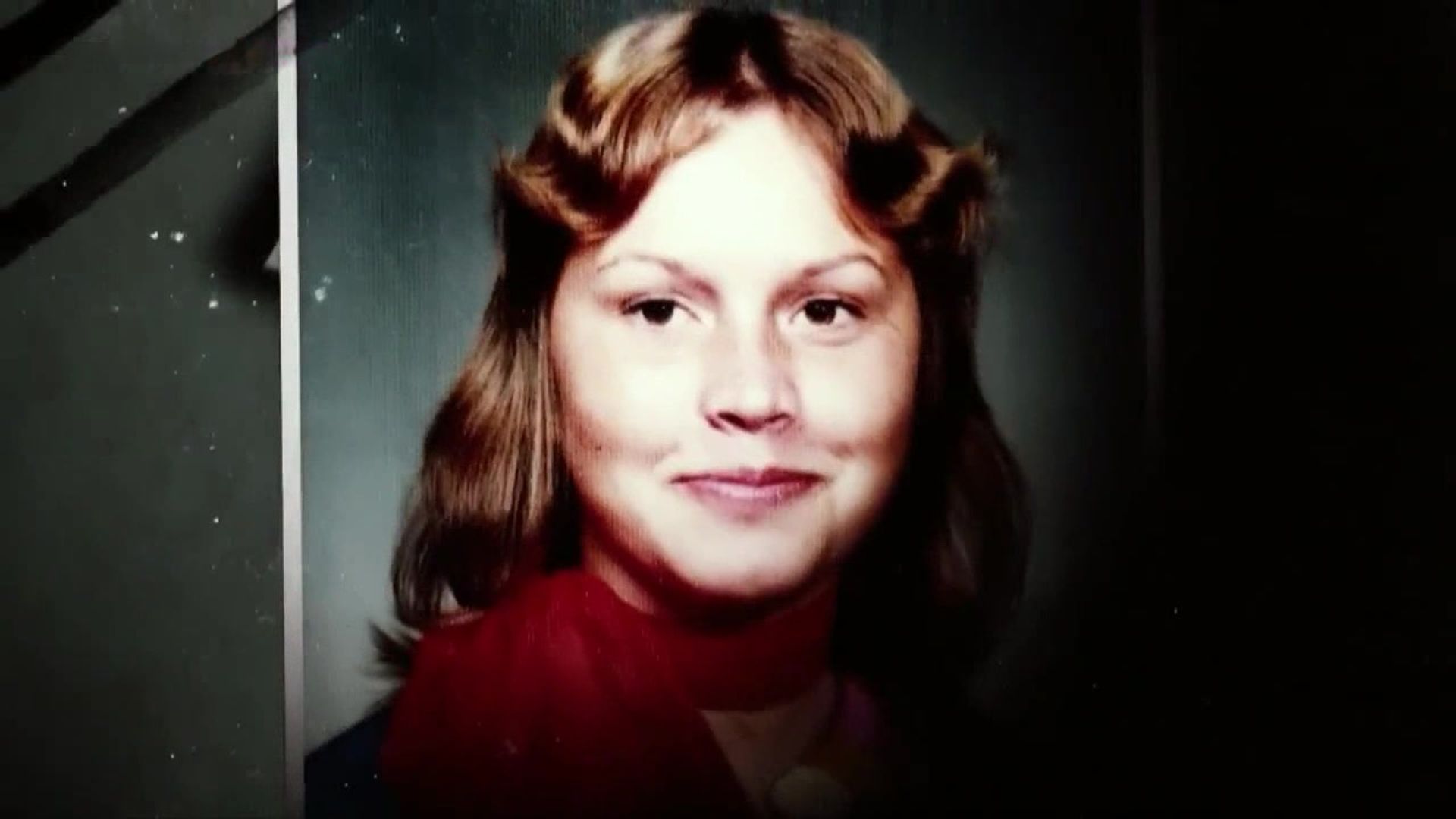 On the Case with Paula Zahn background