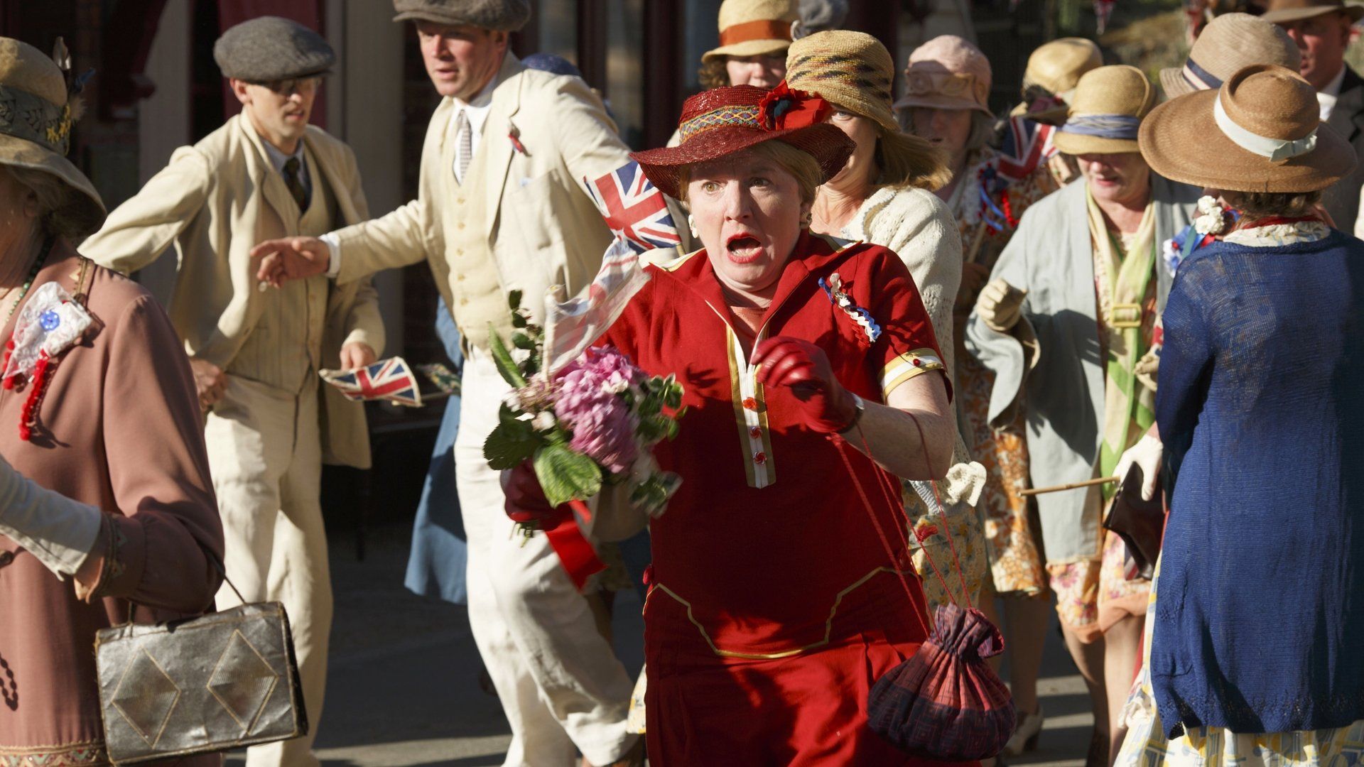 Mapp & Lucia background