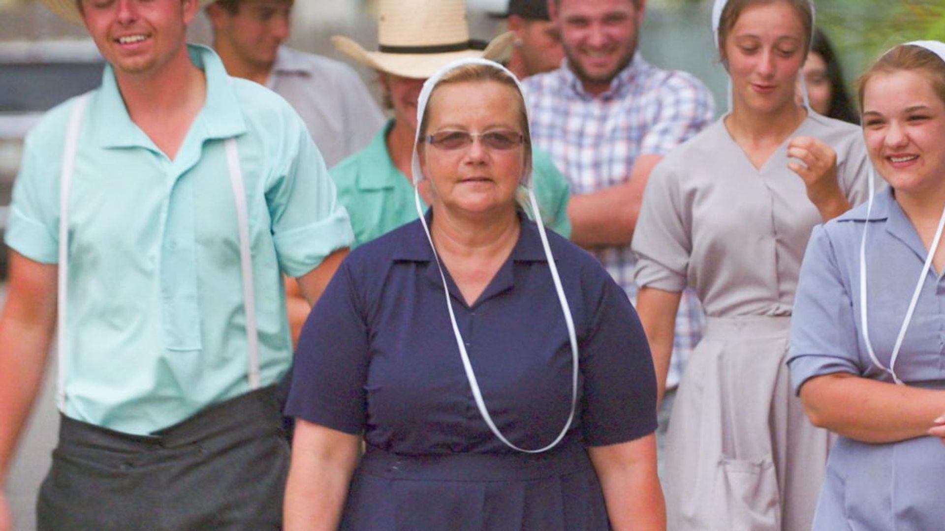 Return to Amish background