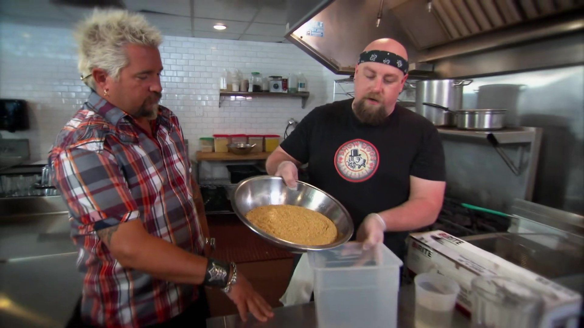 Diners, Drive-ins and Dives background