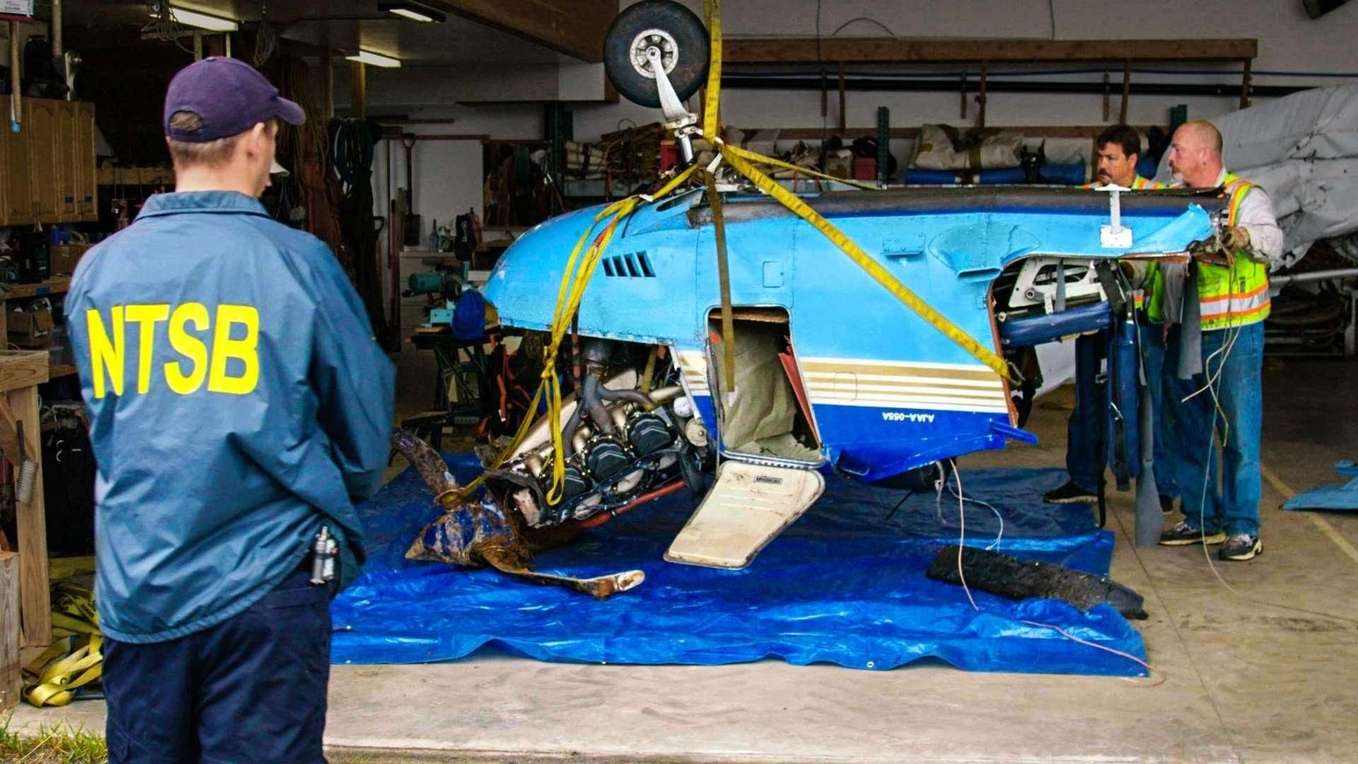 Alaska Aircrash Investigations background
