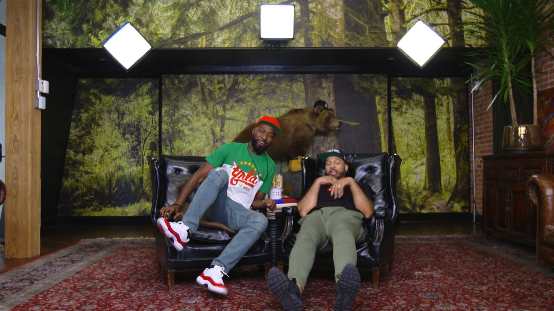 Desus & Mero background