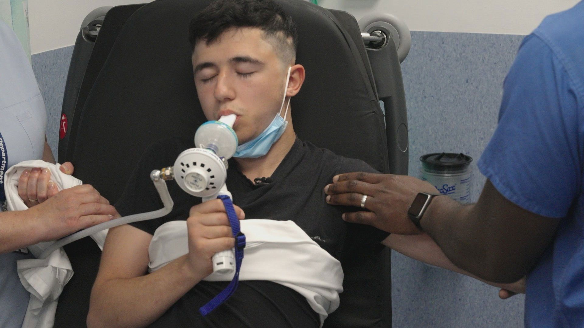 24 Hours in A&E background