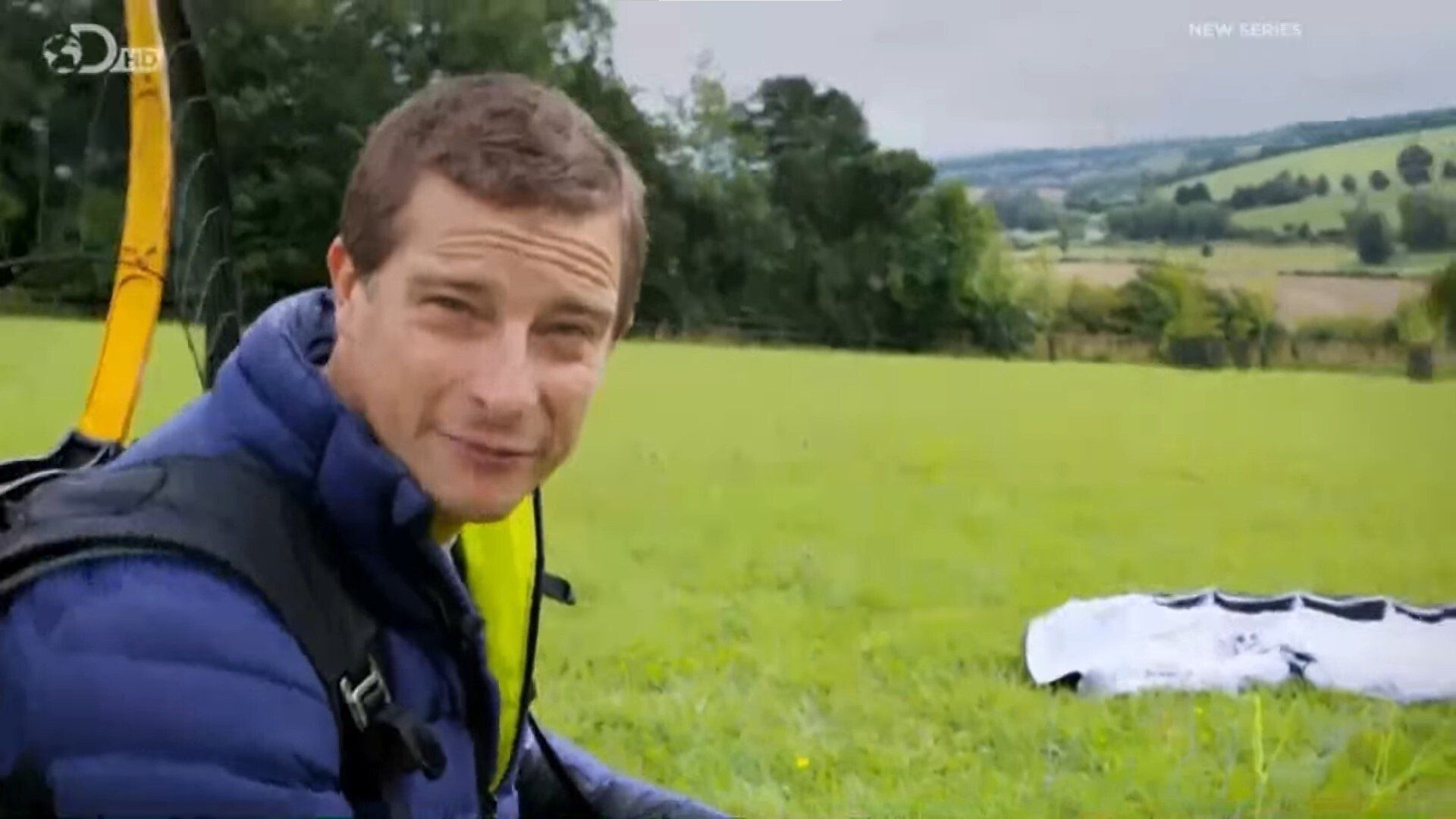 Bear Grylls: Extreme Survival Caught on Camera background