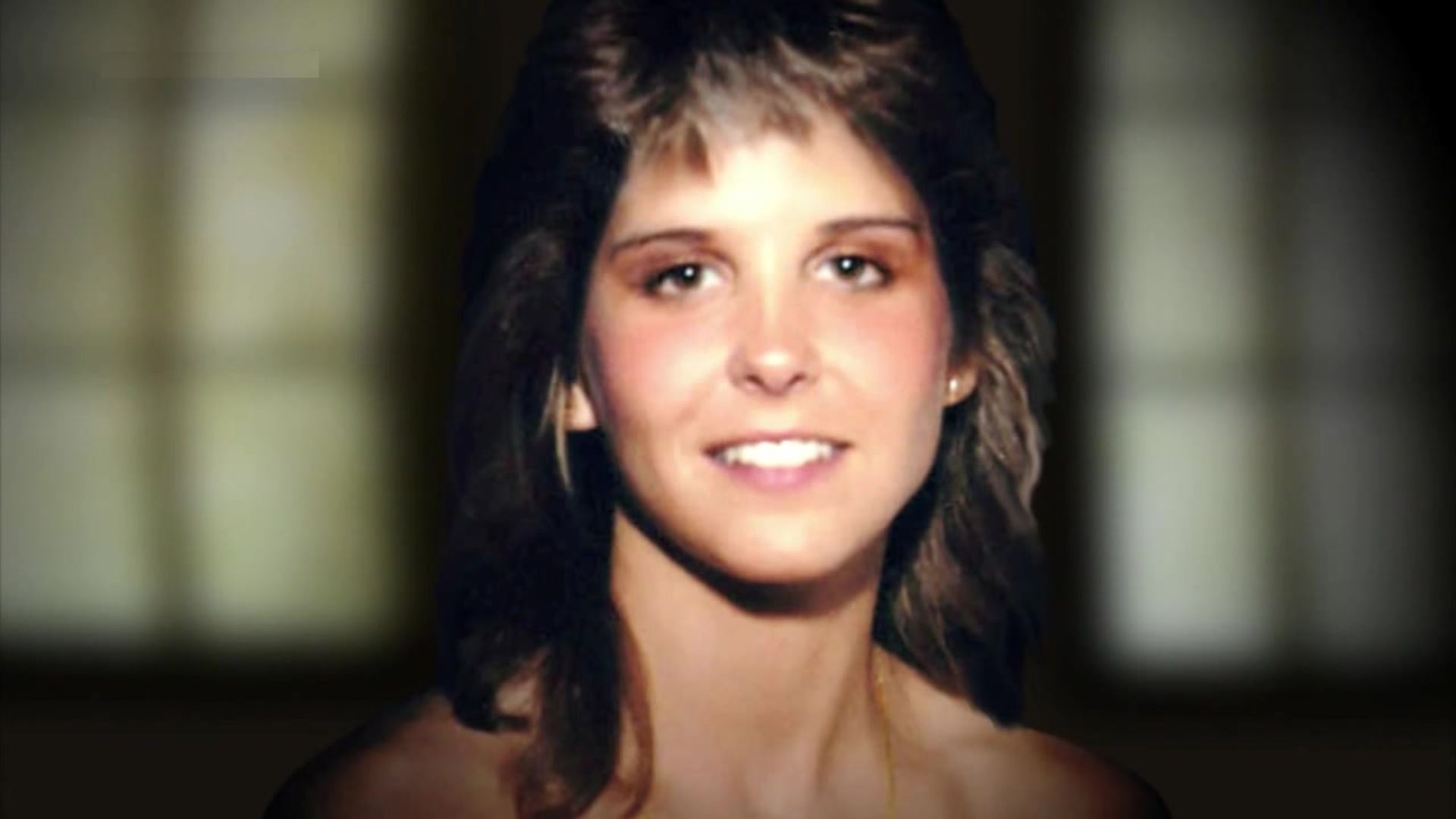 On the Case with Paula Zahn background