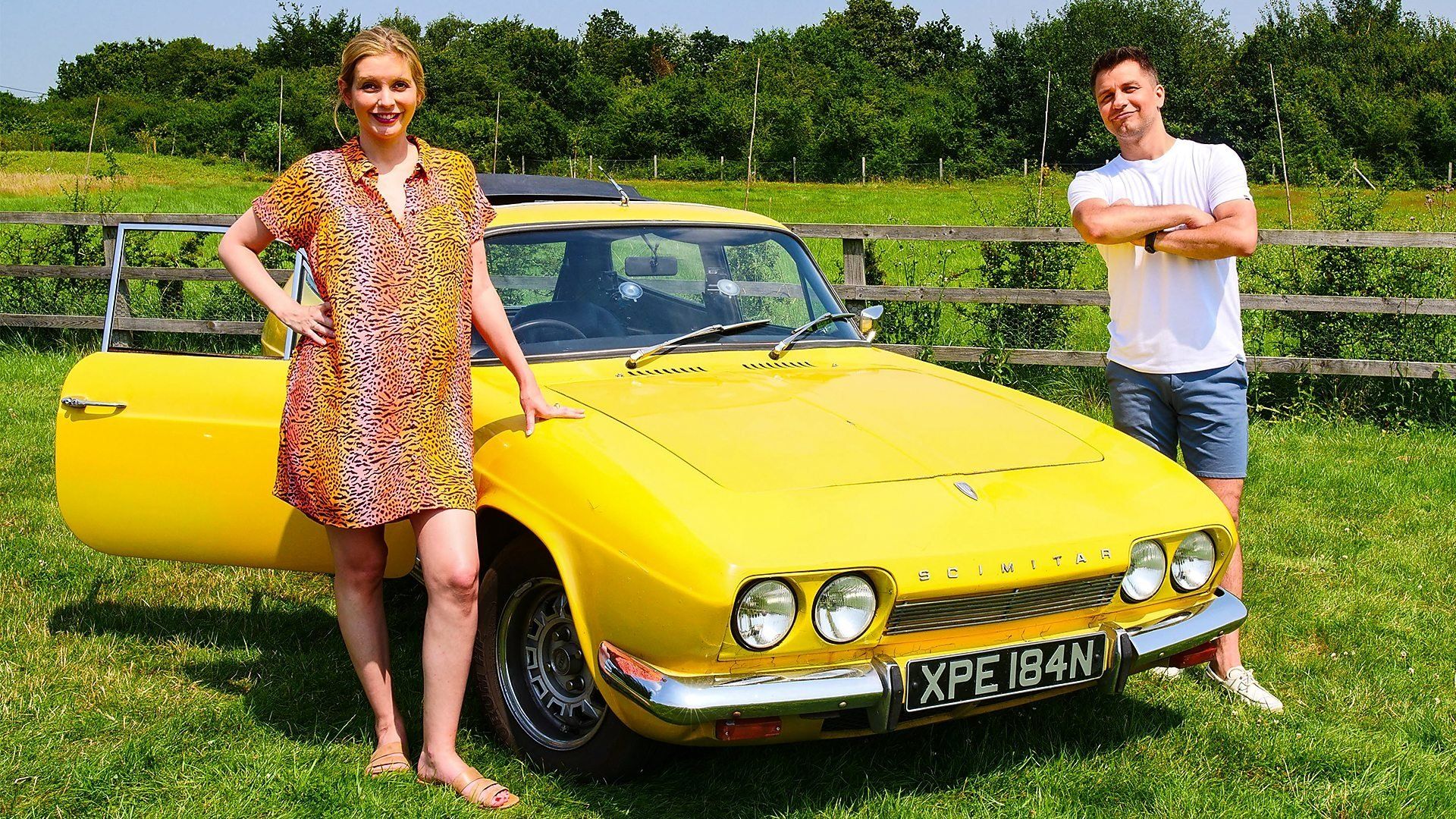 Celebrity Antiques Road Trip background