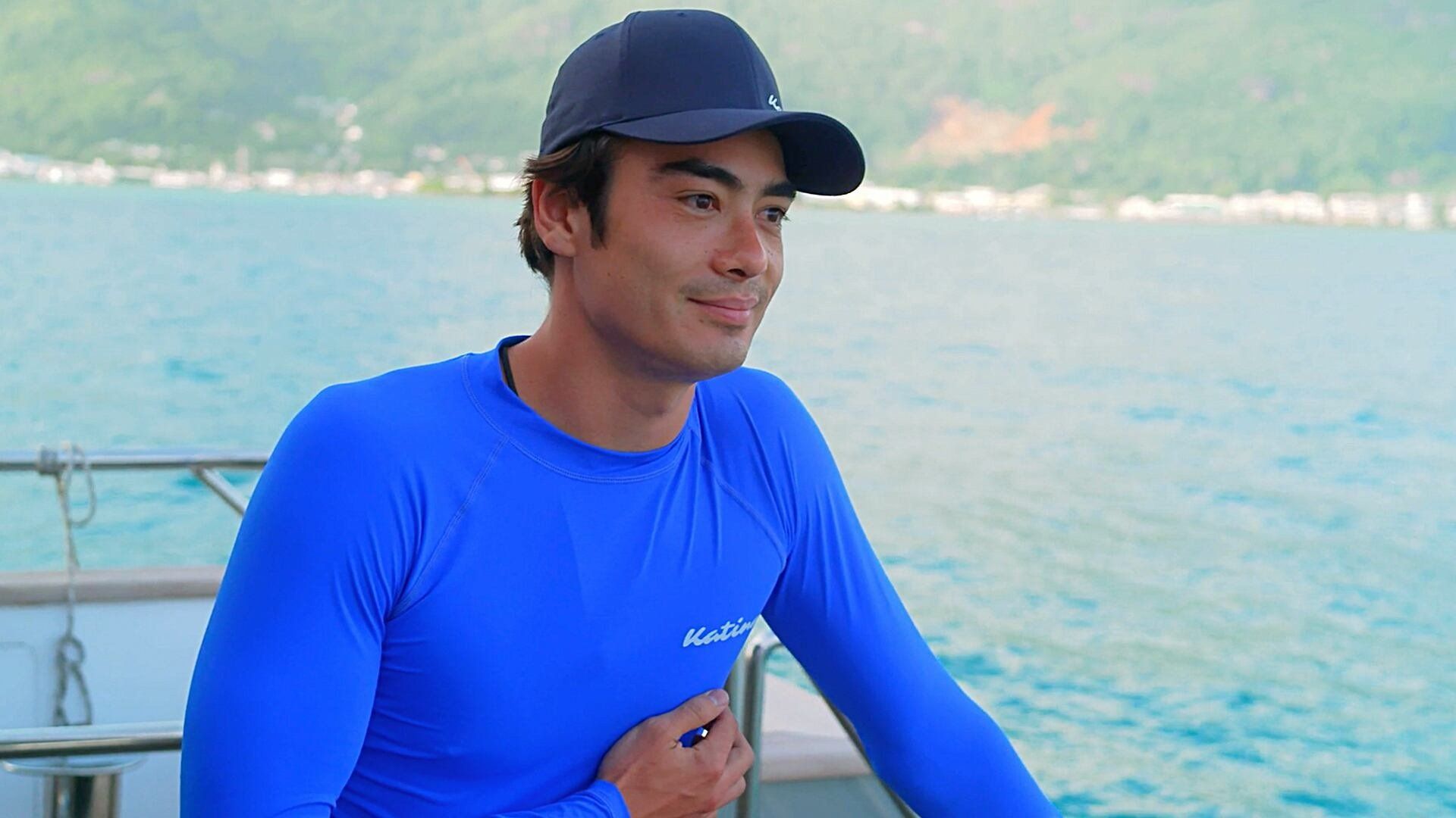 Below Deck Down Under background