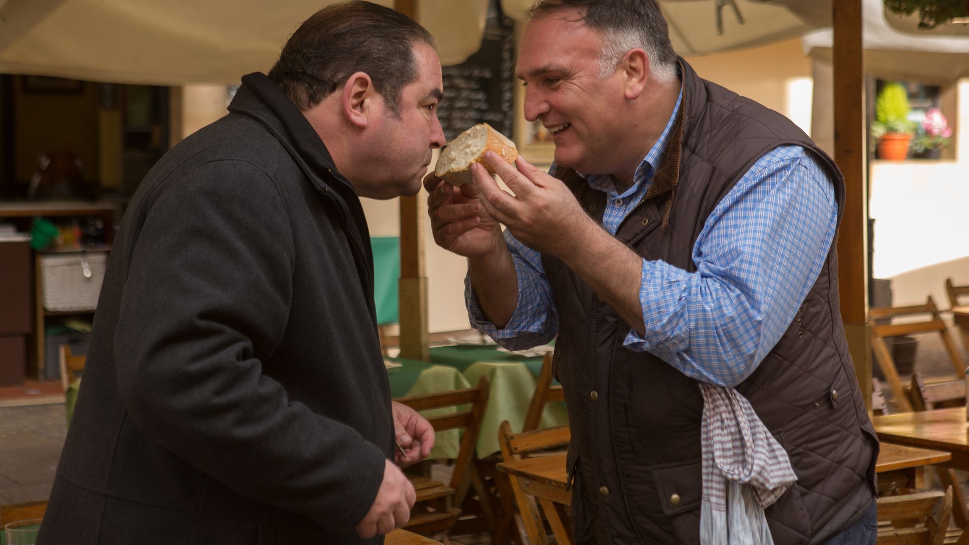 Eat the World with Emeril Lagasse background