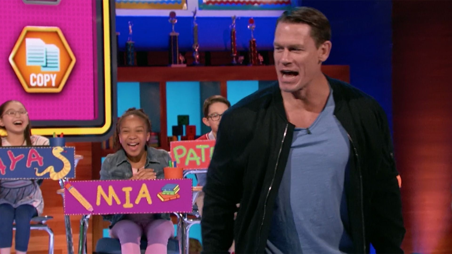 Are You Smarter Than a 5th Grader? background