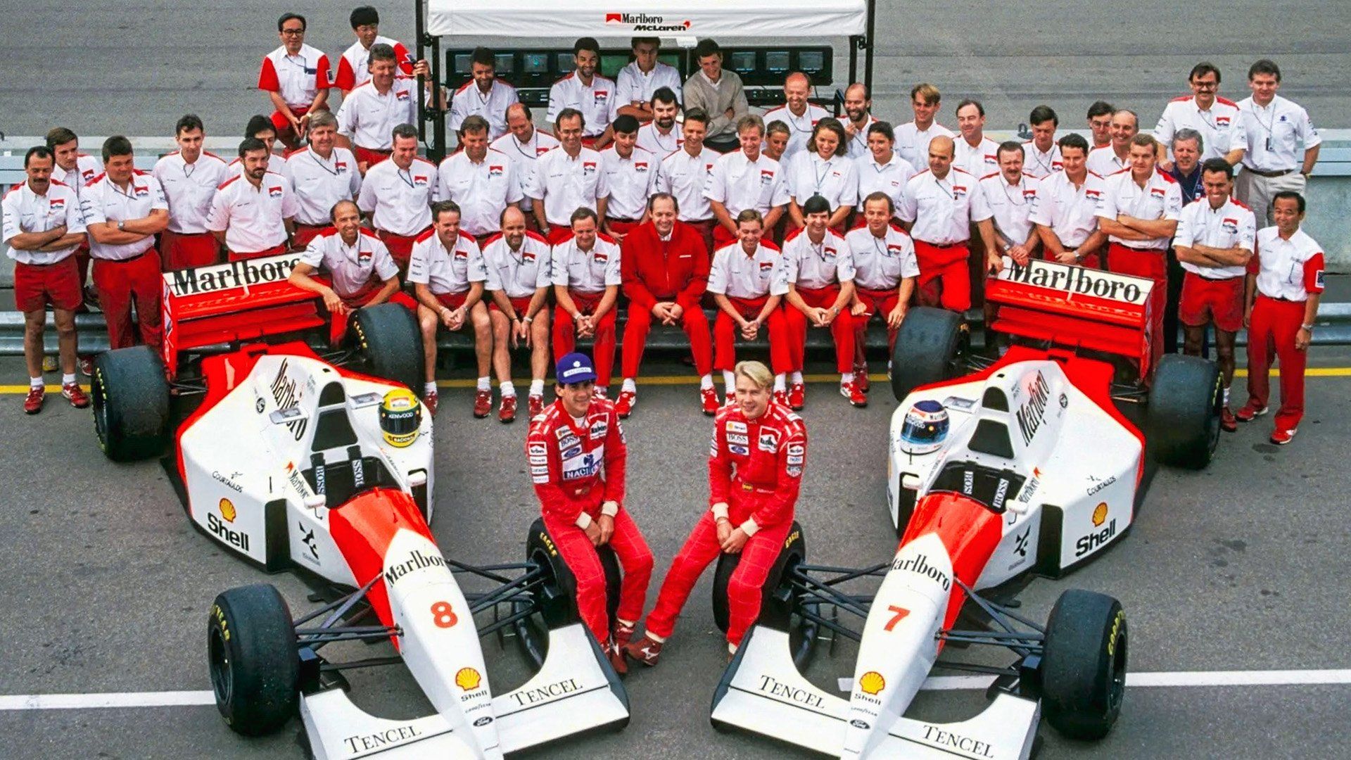 The Team: A Season with McLaren background