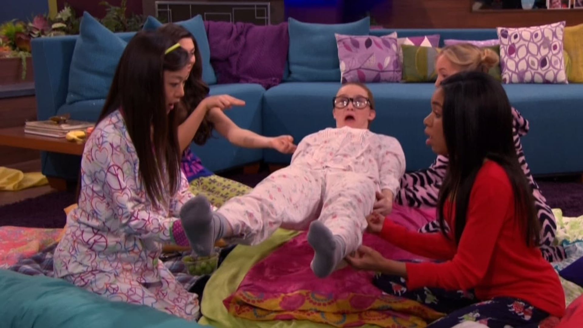 The Thundermans background