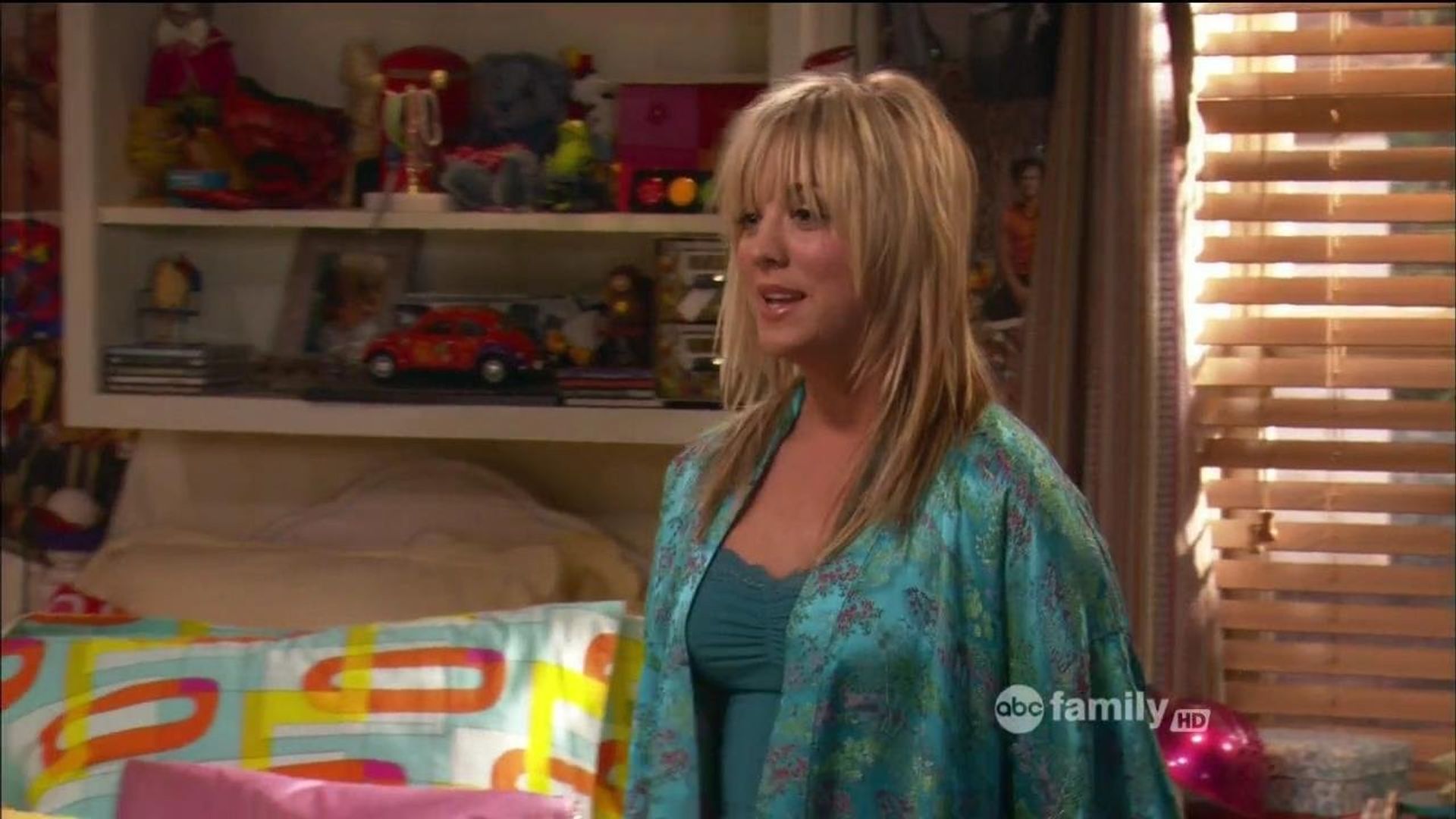 8 Simple Rules background