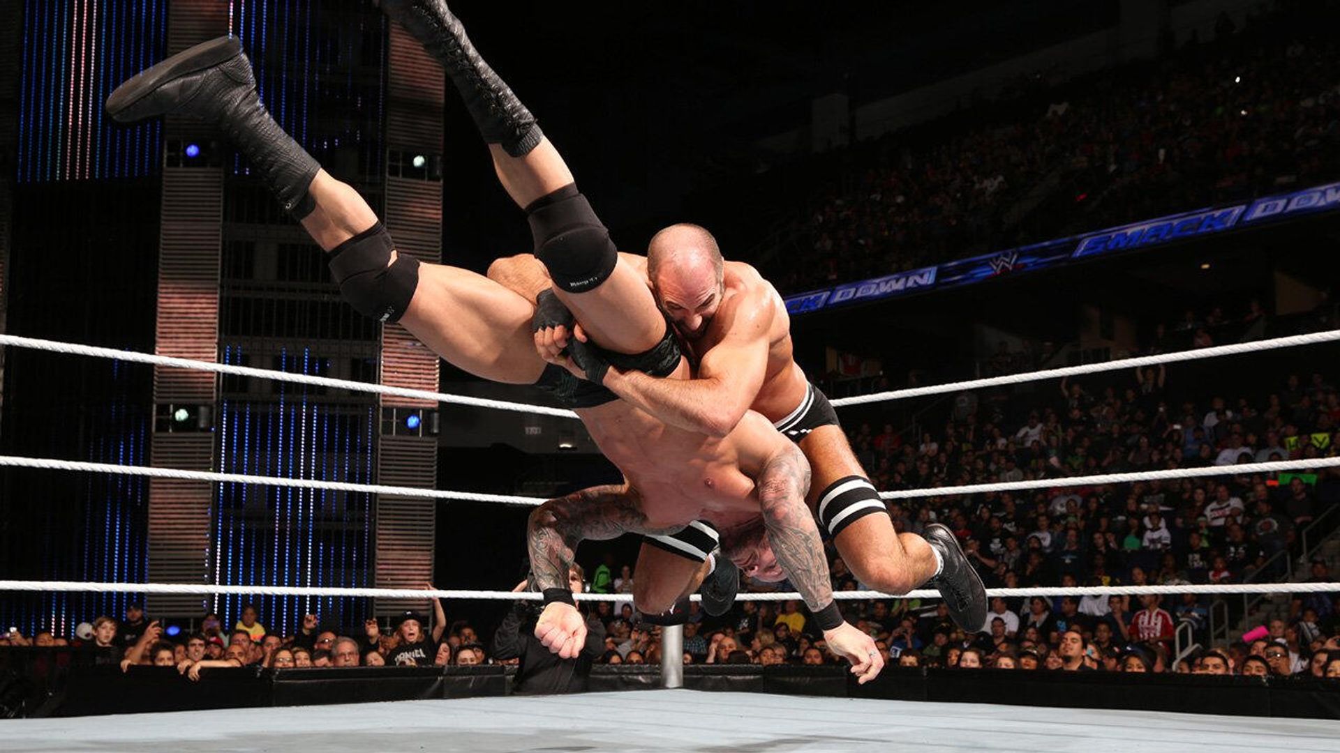 World Wrestling Federation Smackdown! background