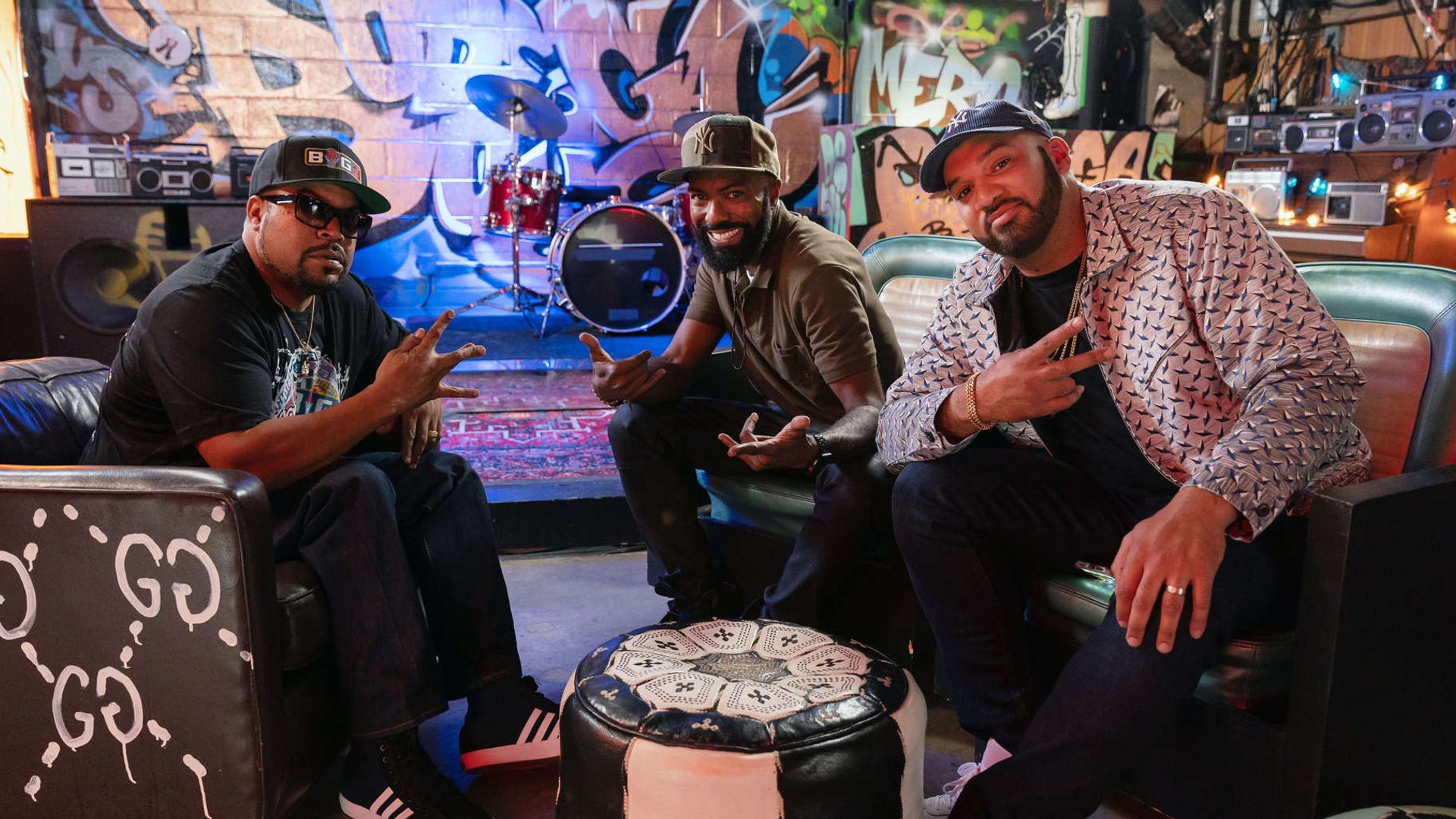 Desus & Mero background