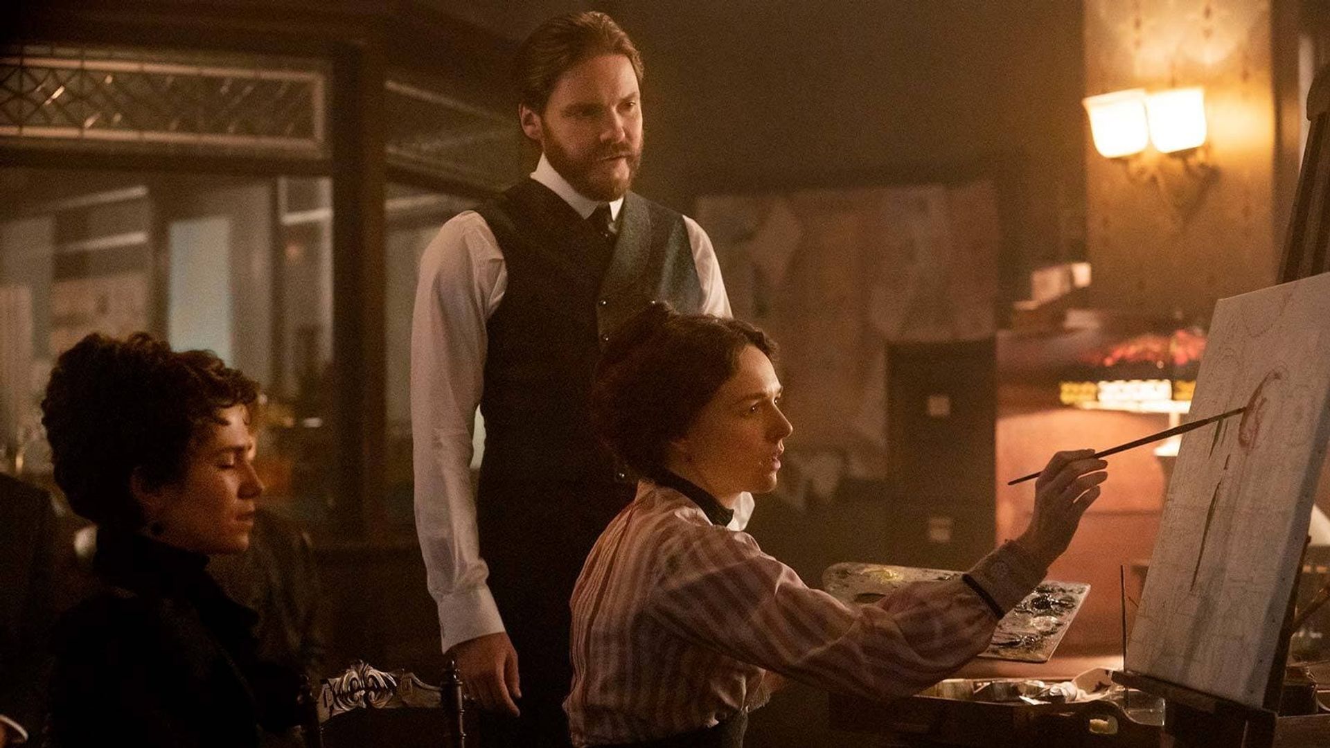 The Alienist background