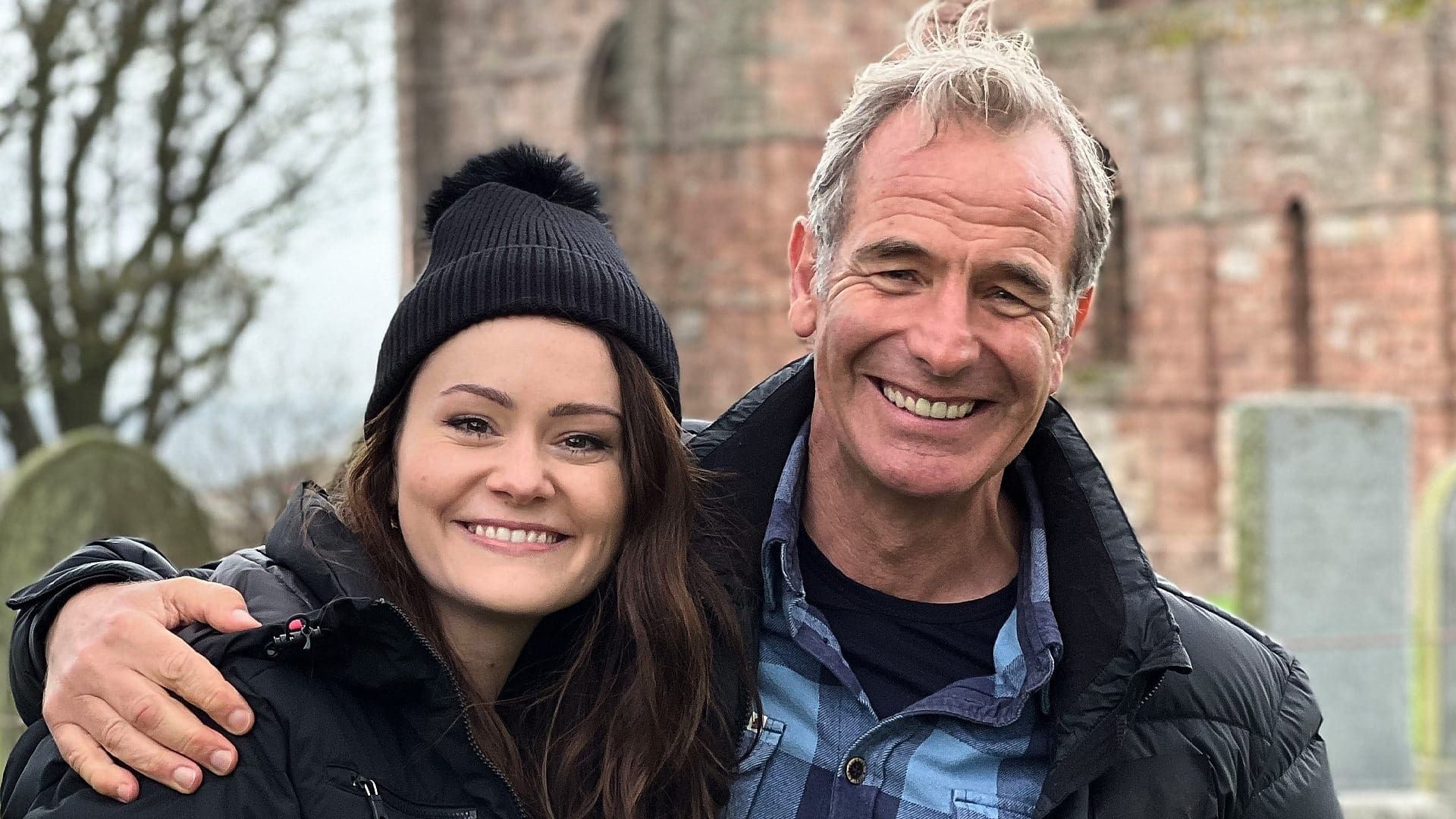 Robson Green's Weekend Escapes background