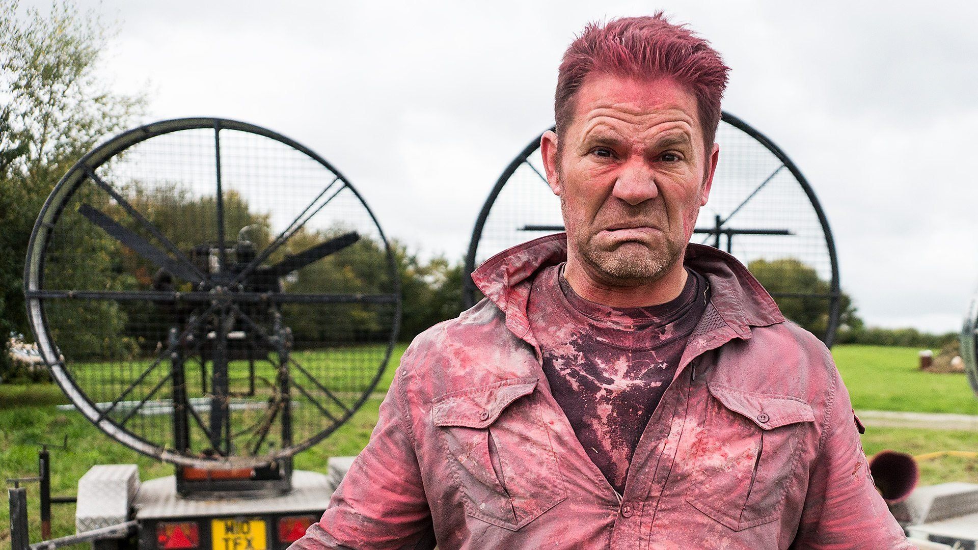 Deadly Dinosaurs with Steve Backshall background